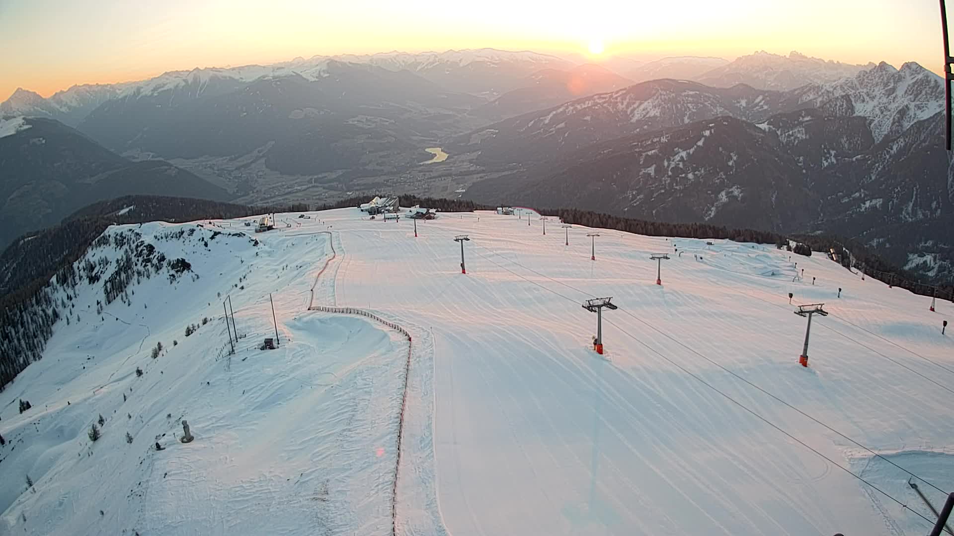 Kronplatz peak | view to Valdaora – Olang