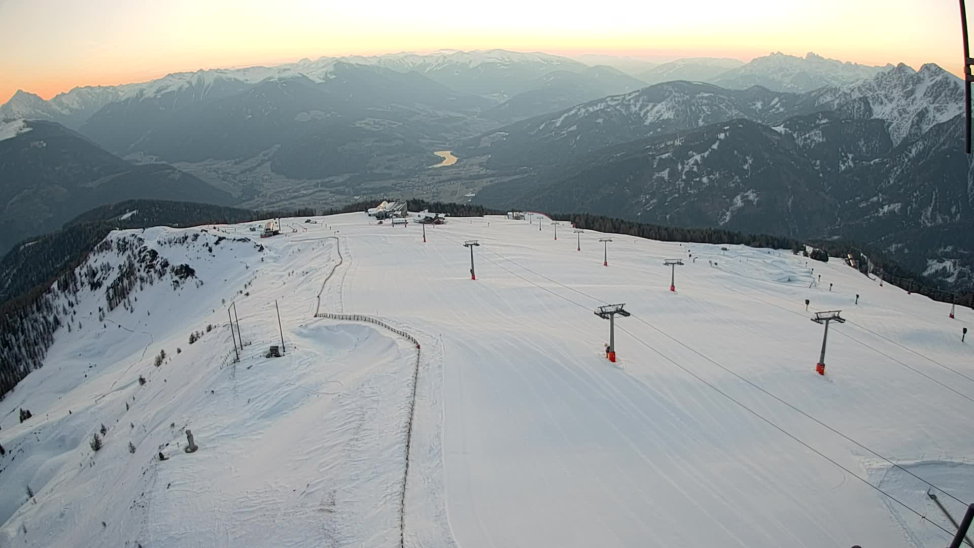 Kronplatz peak | view to Valdaora – Olang