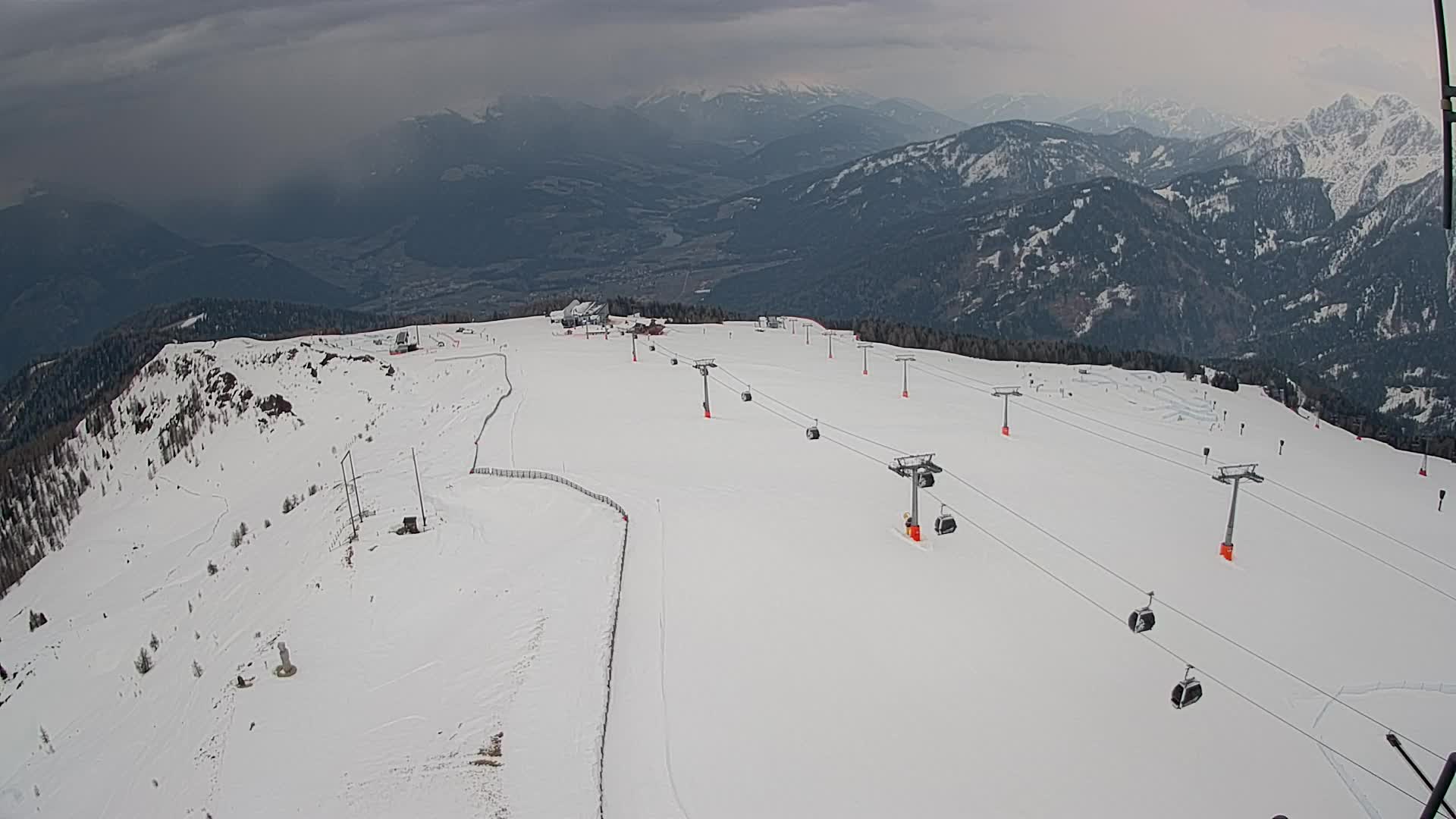 Kronplatz peak | view to Valdaora – Olang