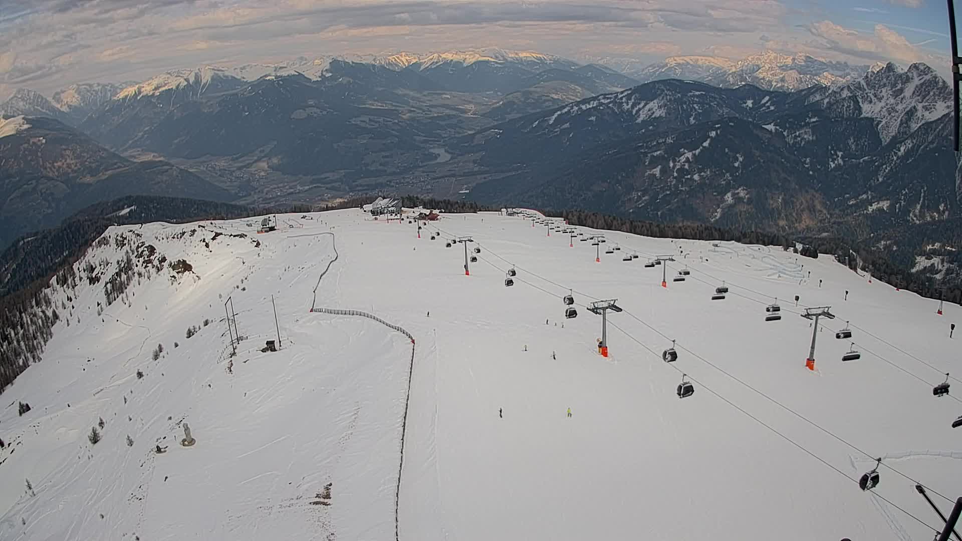 Kronplatz peak | view to Valdaora – Olang