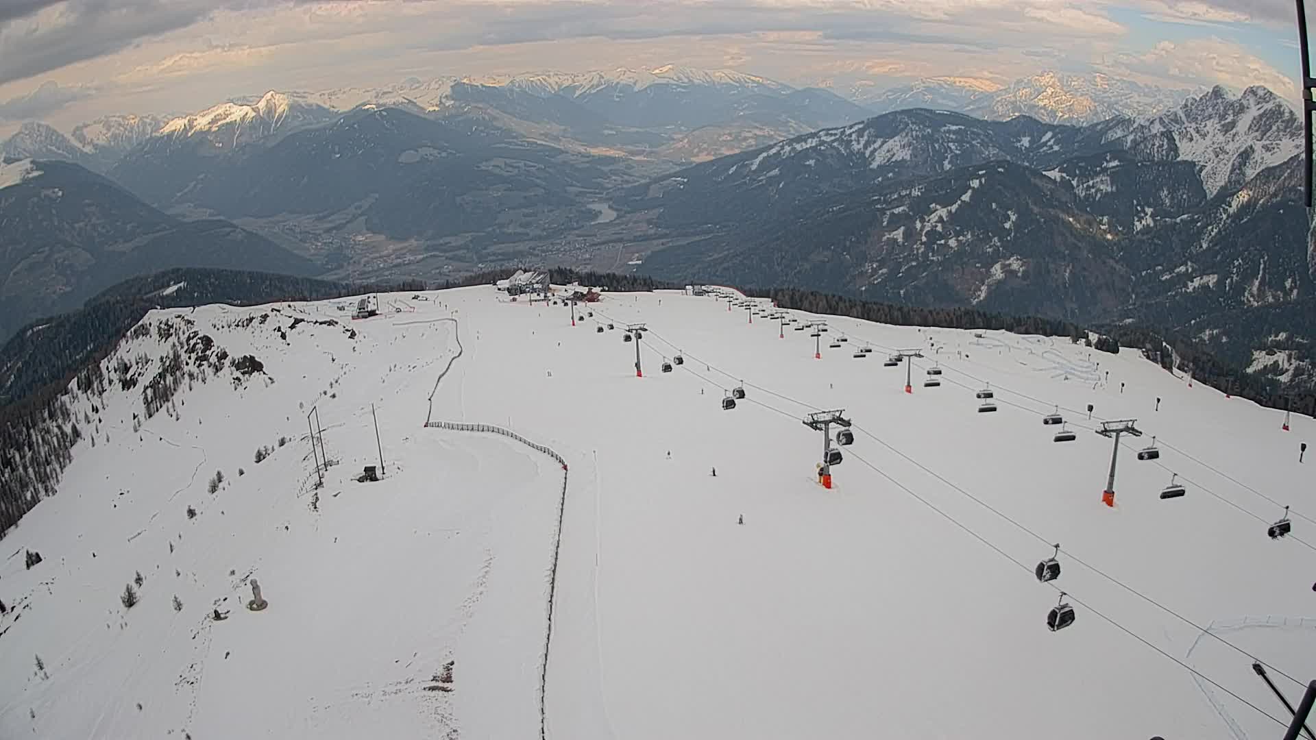 Kronplatz peak | view to Valdaora – Olang