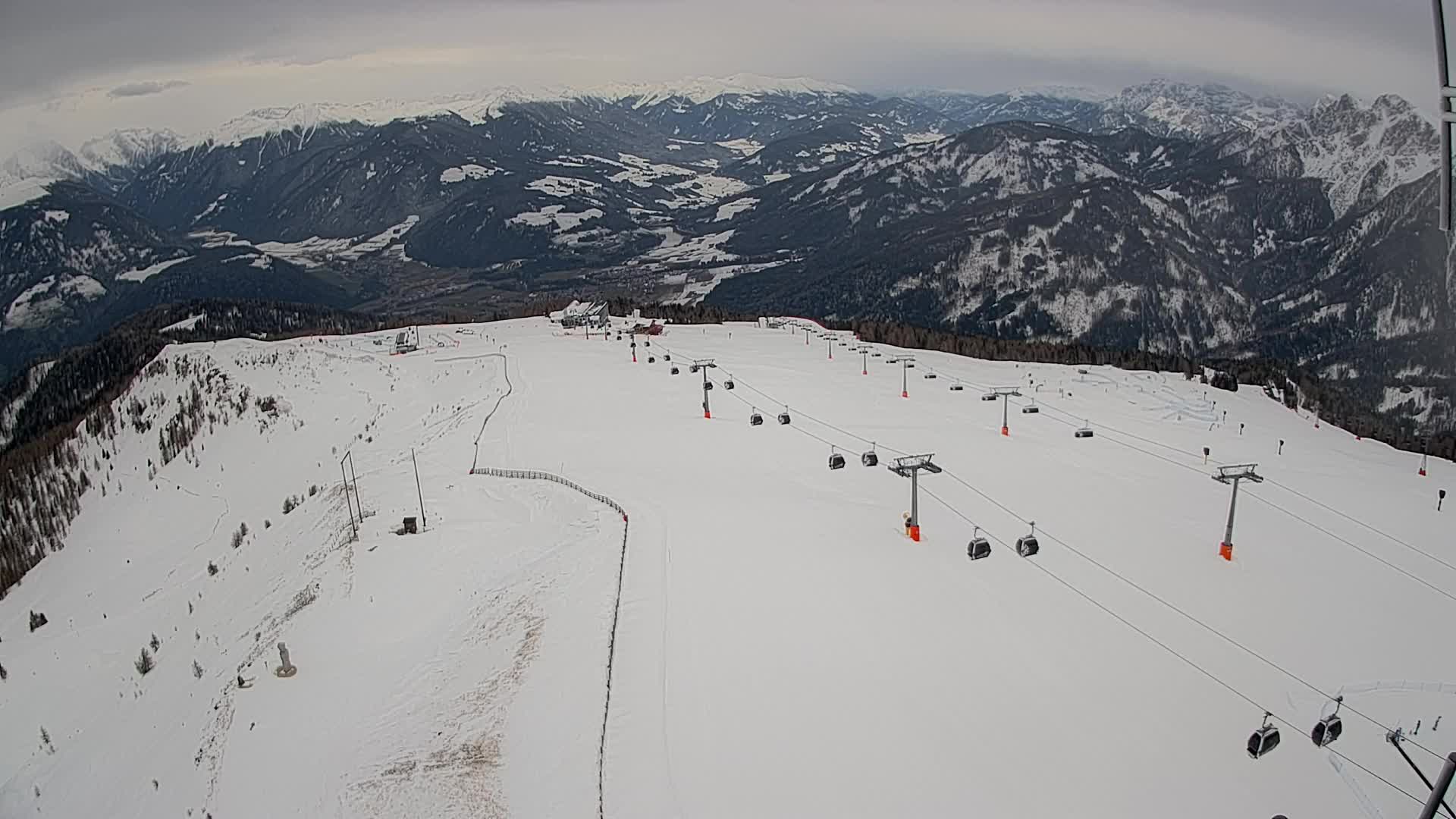 Kronplatz peak | view to Valdaora – Olang
