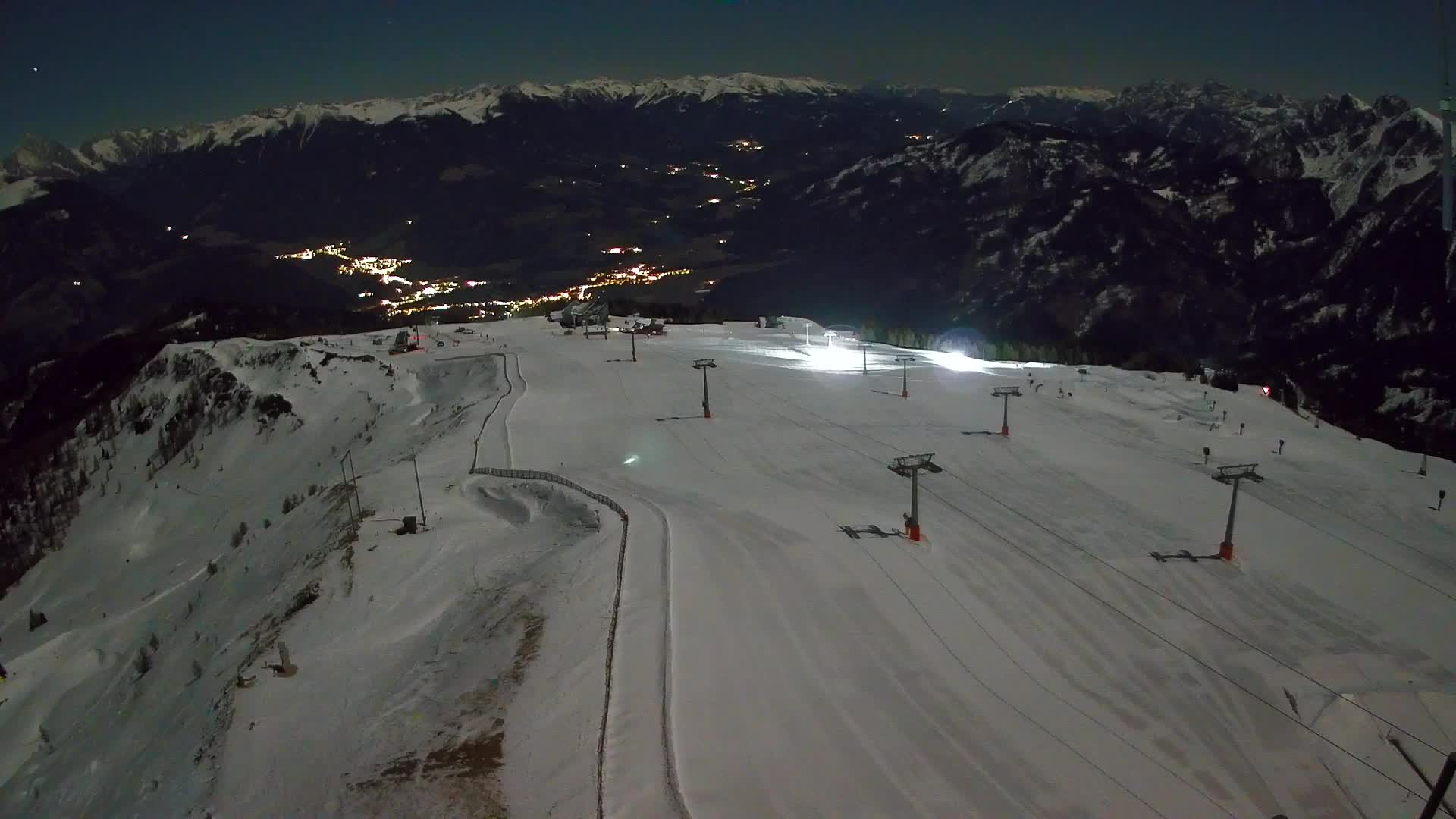 Kronplatz peak | view to Valdaora – Olang