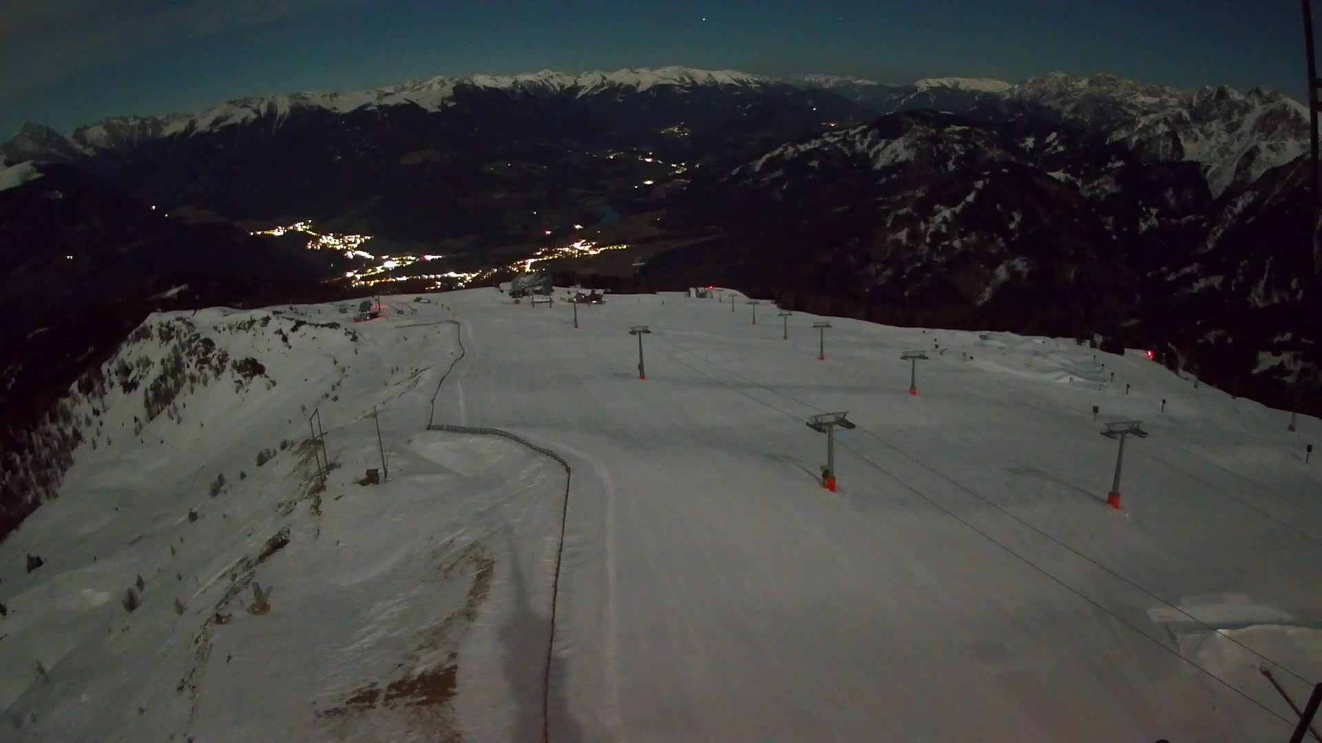 Kronplatz peak | view to Valdaora – Olang