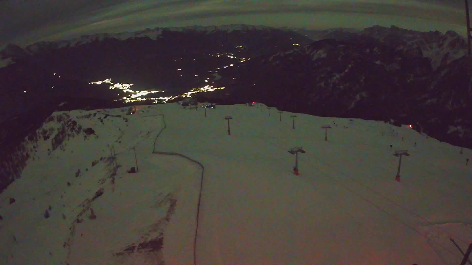 Kronplatz peak | view to Valdaora – Olang