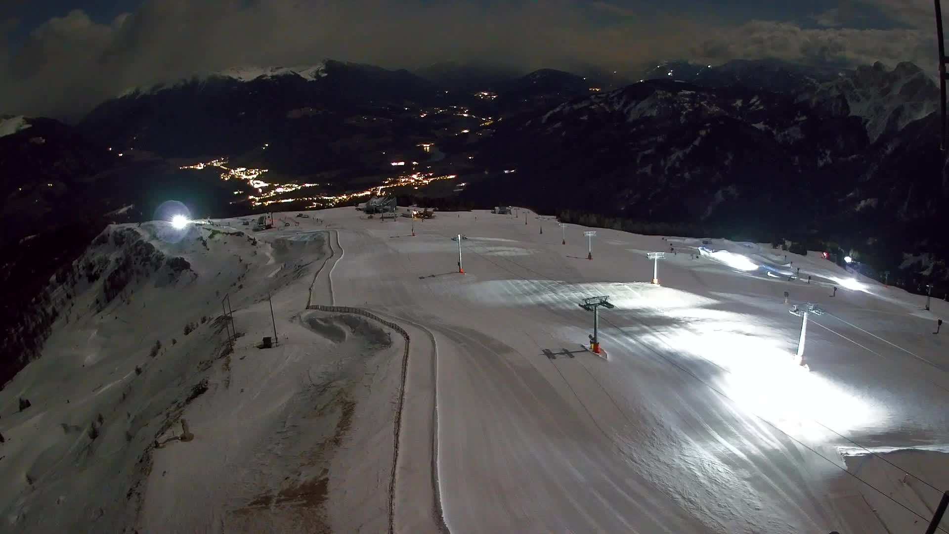 Kronplatz peak | view to Valdaora – Olang