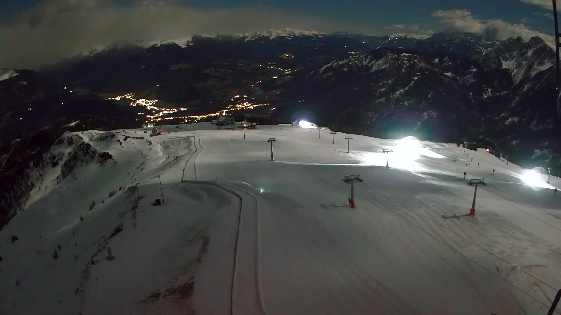 Kronplatz peak | view to Valdaora – Olang