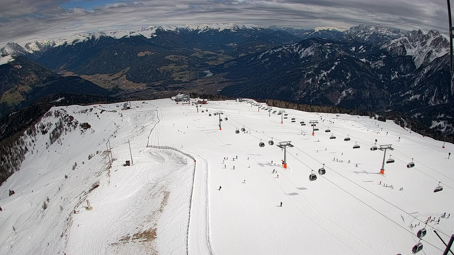 Kronplatz peak | view to Valdaora – Olang