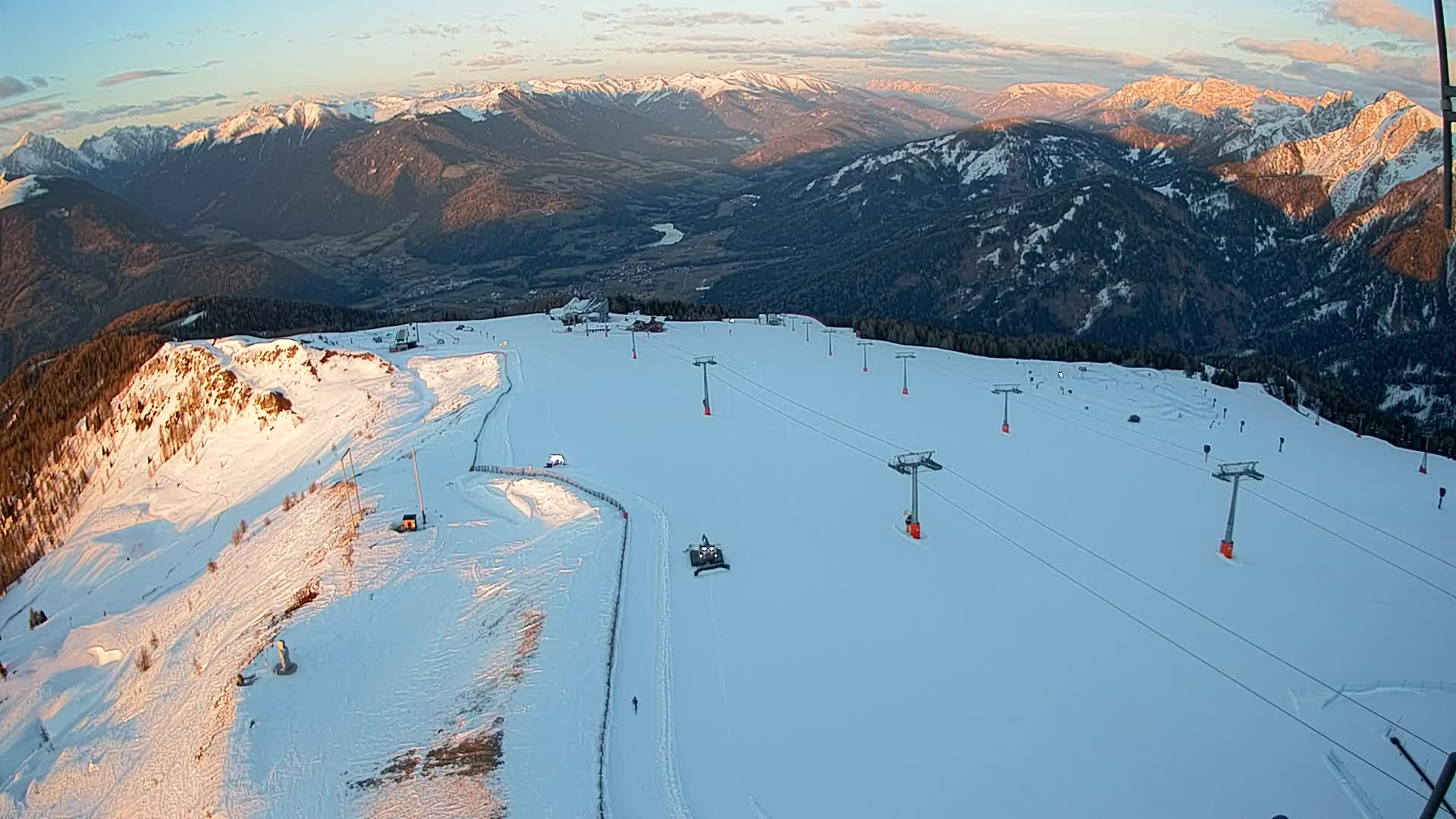 Kronplatz peak | view to Valdaora – Olang