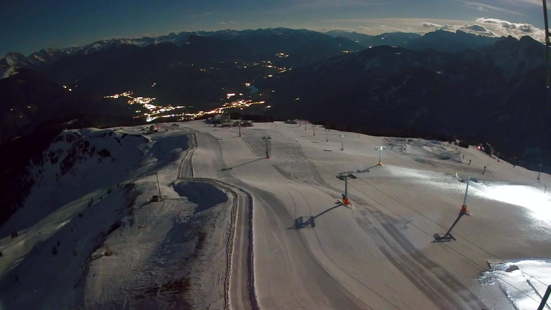 Kronplatz peak | view to Valdaora – Olang