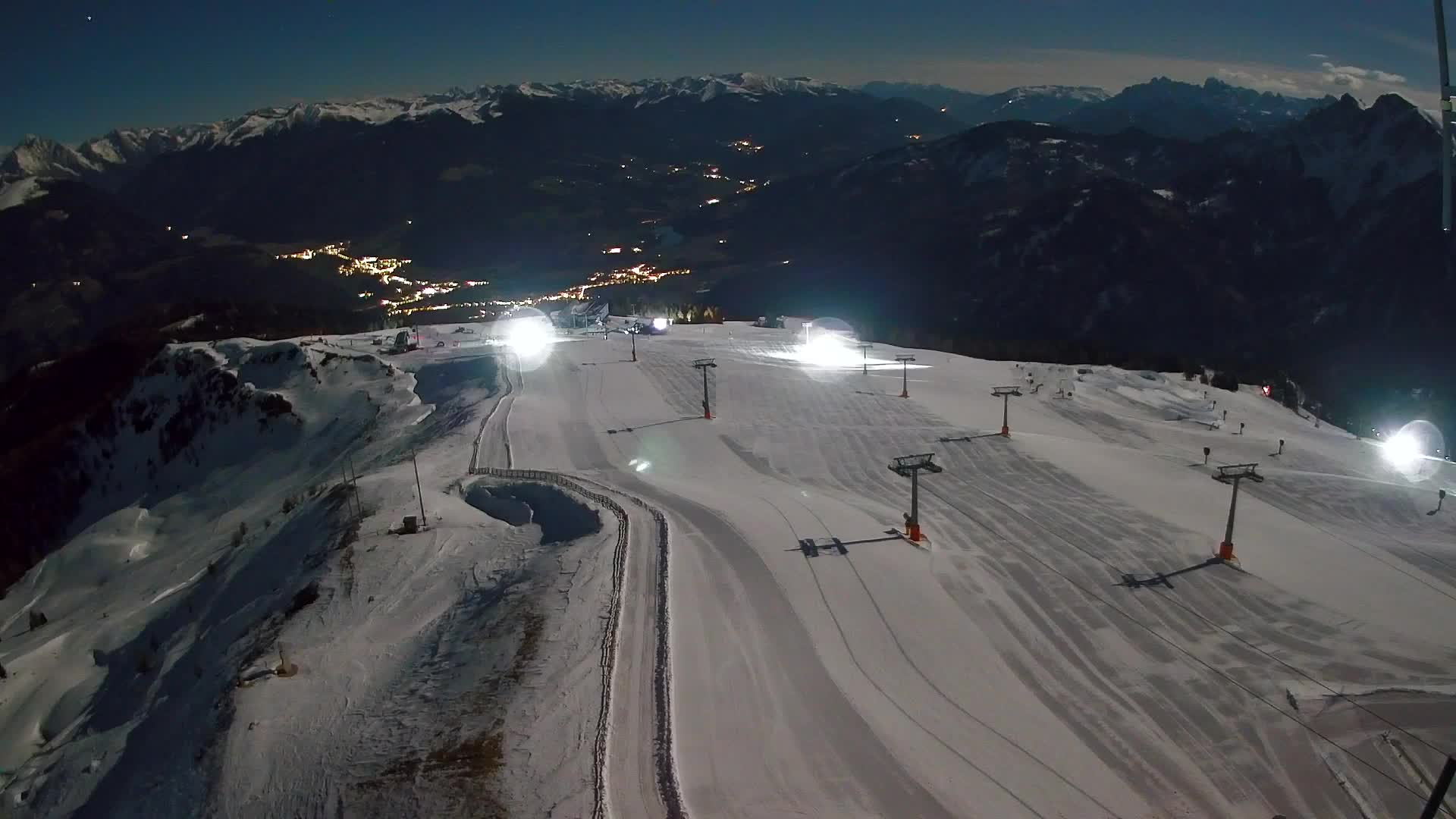 Kronplatz peak | view to Valdaora – Olang