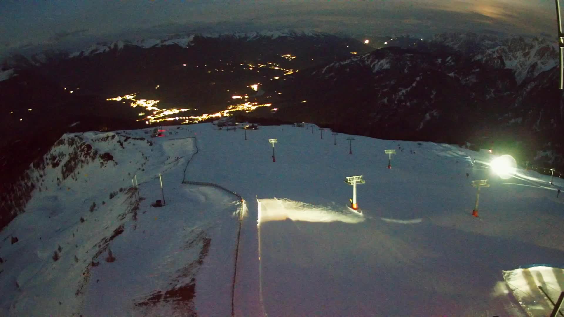 Kronplatz peak | view to Valdaora – Olang