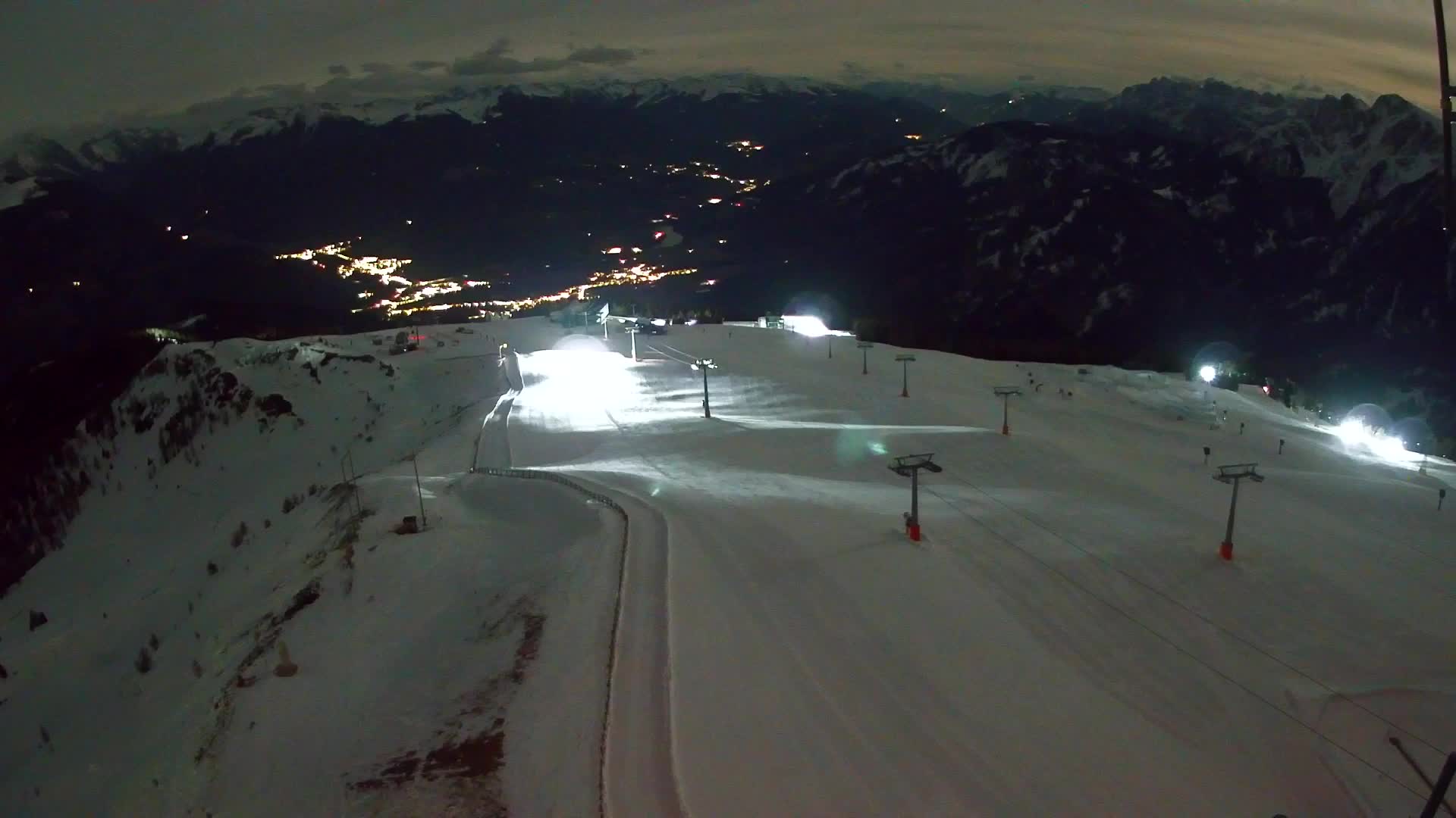 Kronplatz peak | view to Valdaora – Olang