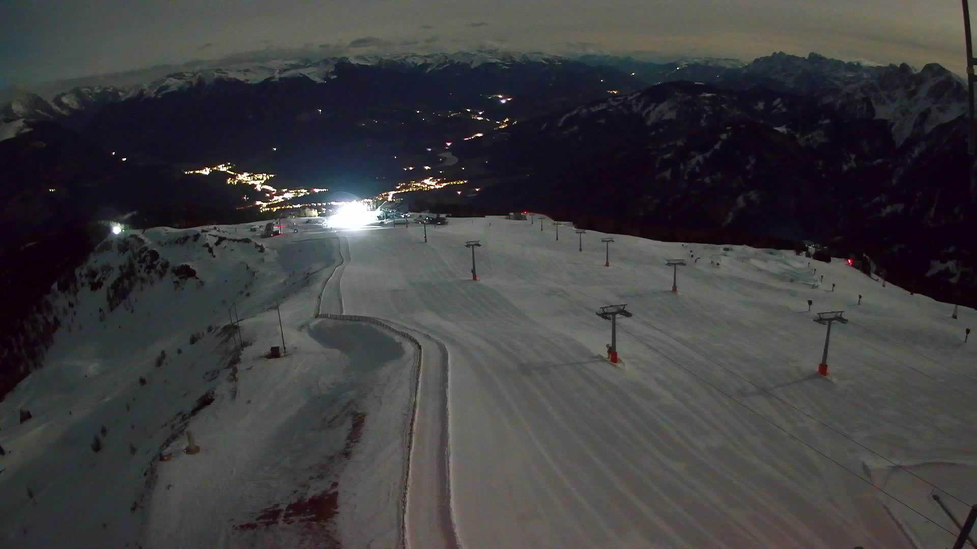 Kronplatz peak | view to Valdaora – Olang