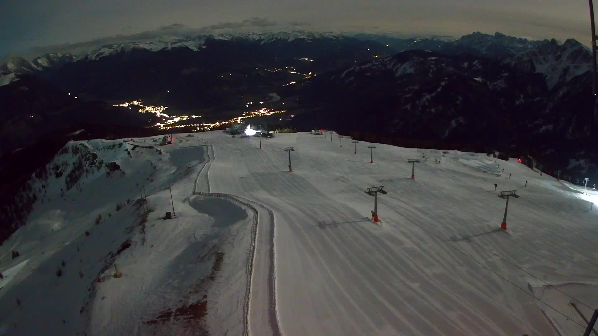 Kronplatz peak | view to Valdaora – Olang