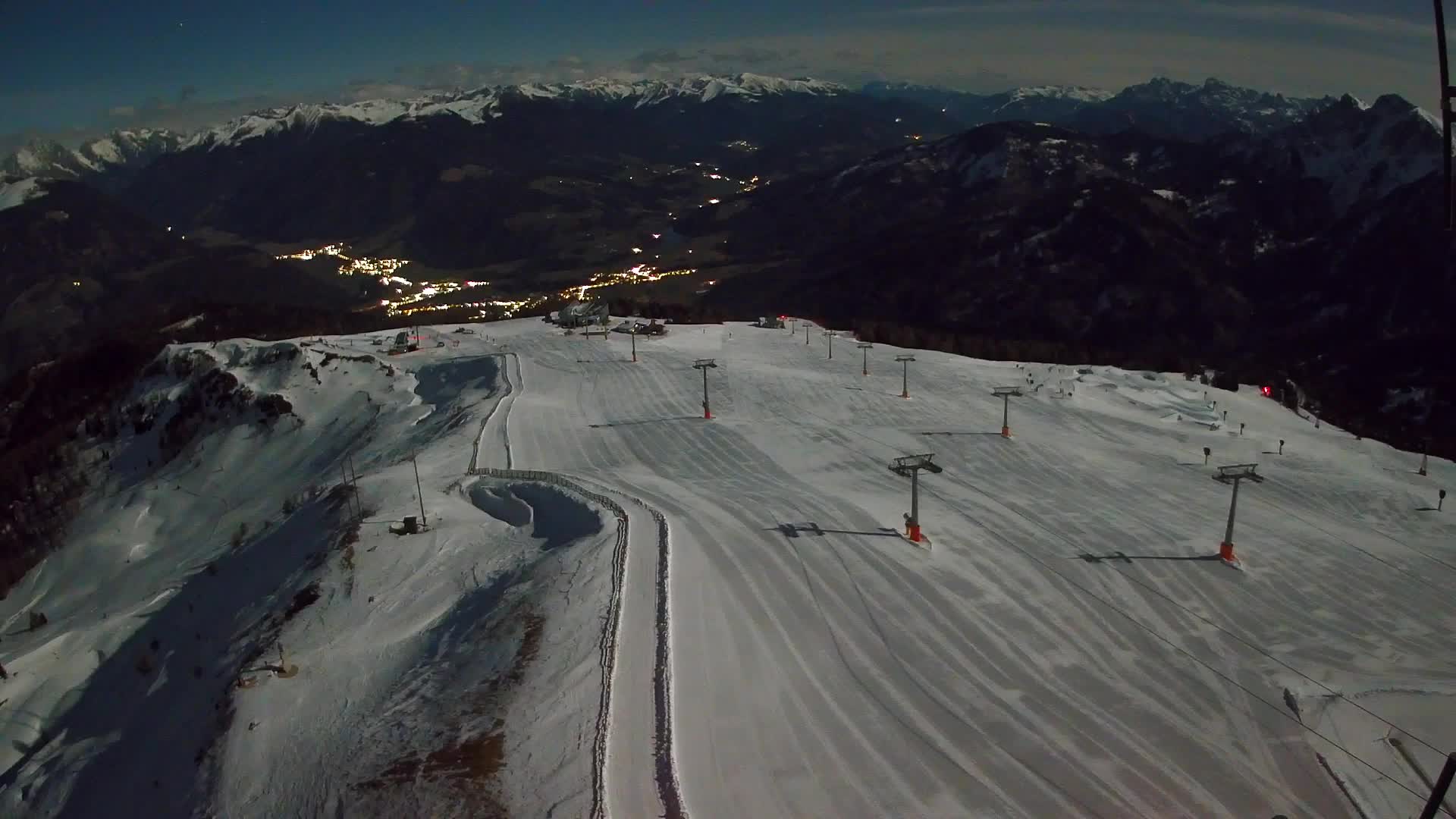 Kronplatz peak | view to Valdaora – Olang