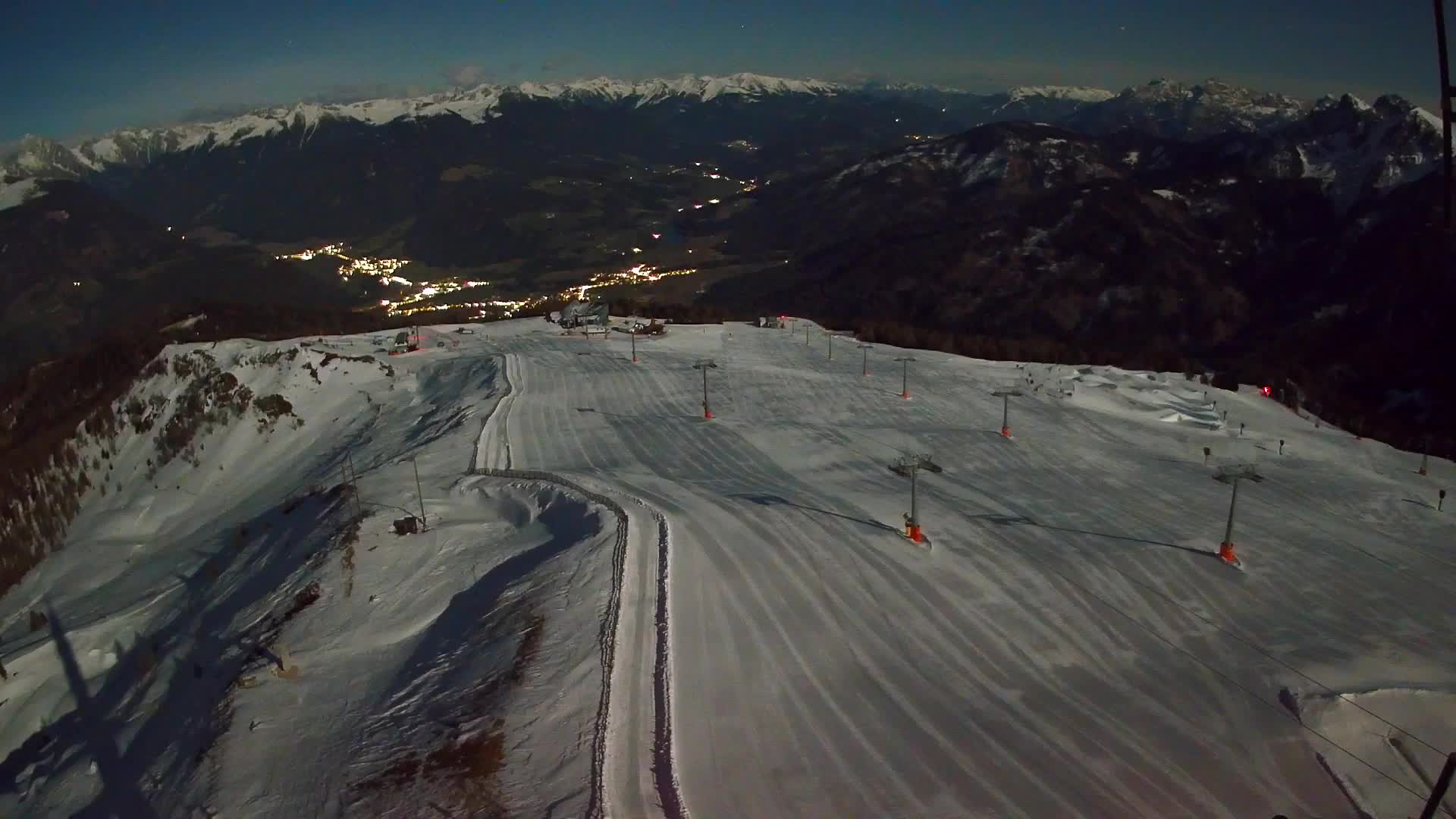 Kronplatz peak | view to Valdaora – Olang