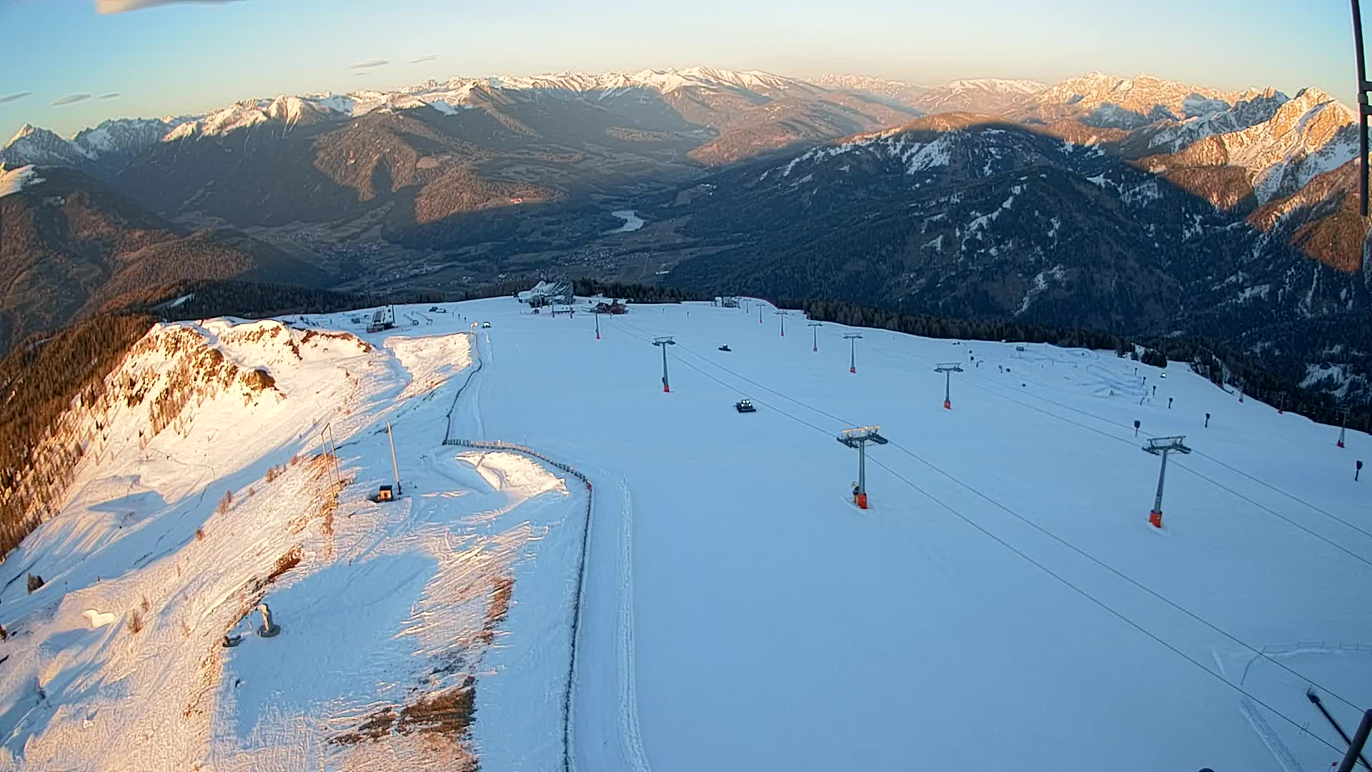 Kronplatz peak | view to Valdaora – Olang