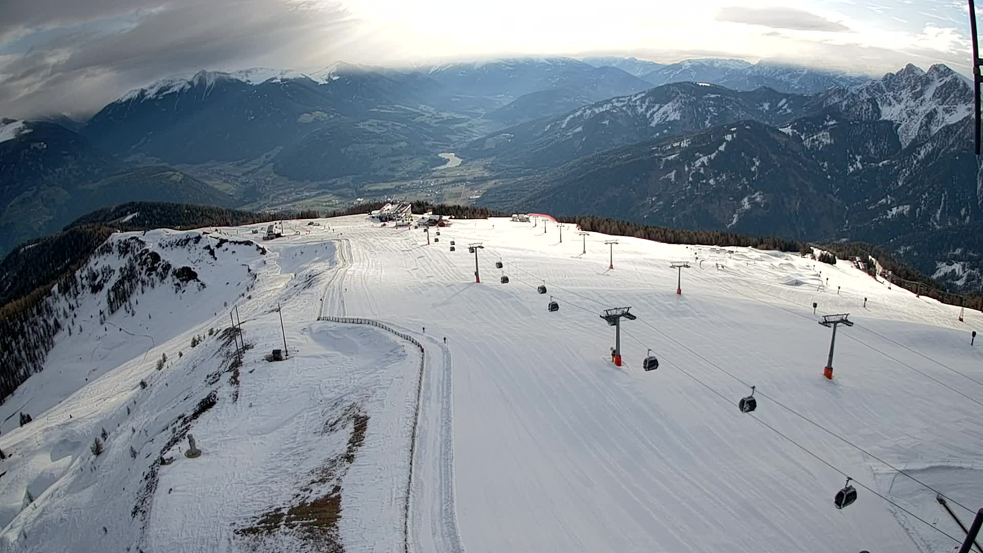 Kronplatz peak | view to Valdaora – Olang