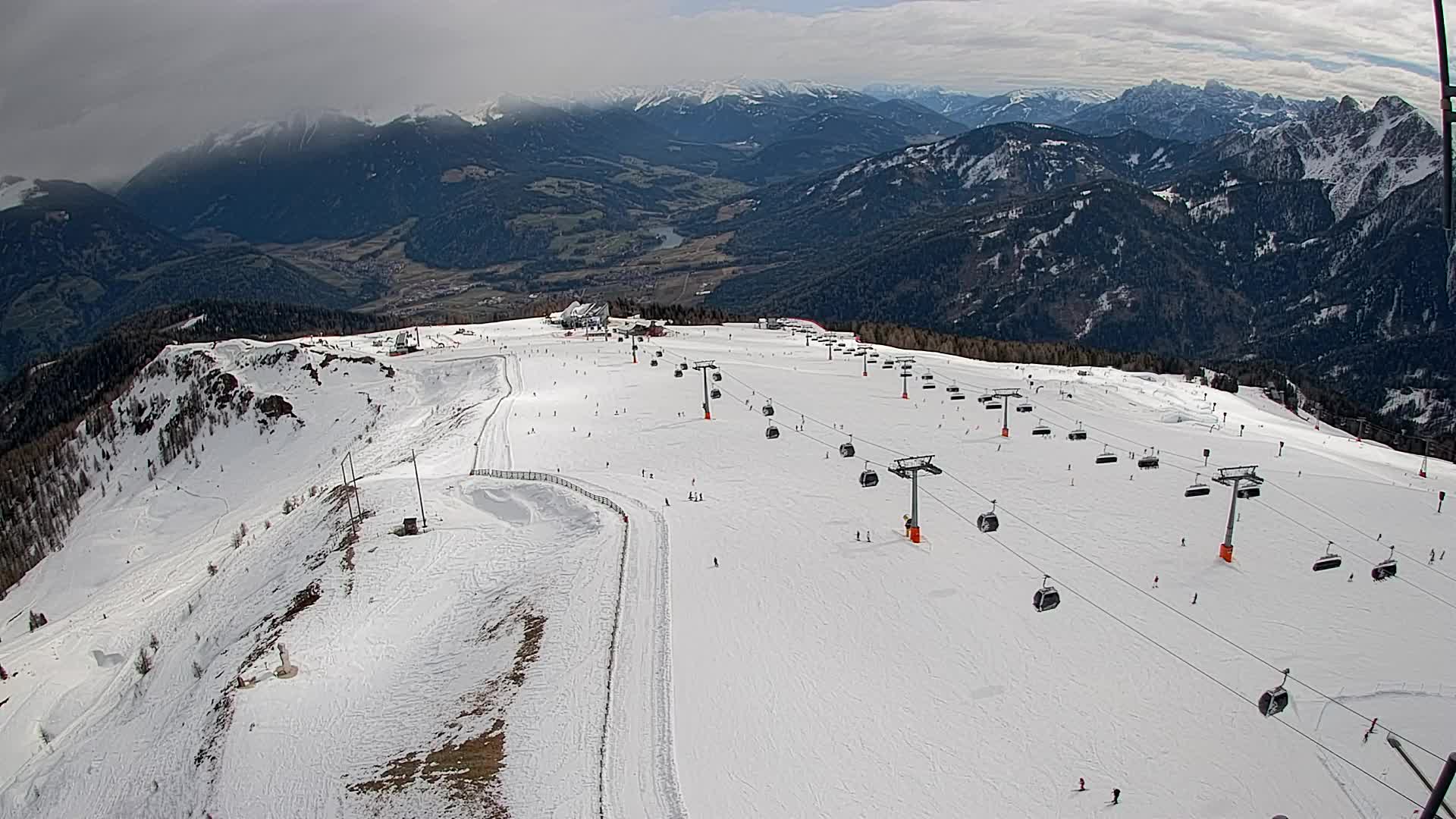Kronplatz peak | view to Valdaora – Olang