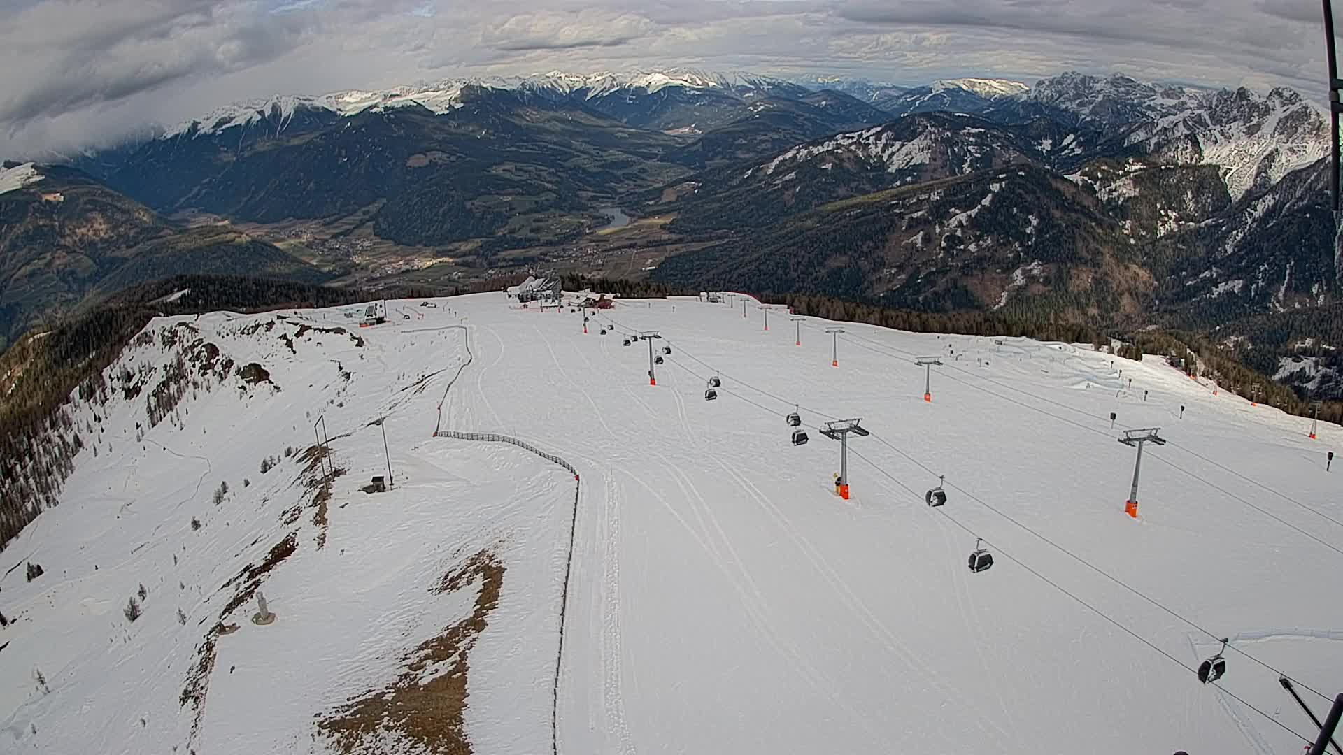 Kronplatz peak | view to Valdaora – Olang