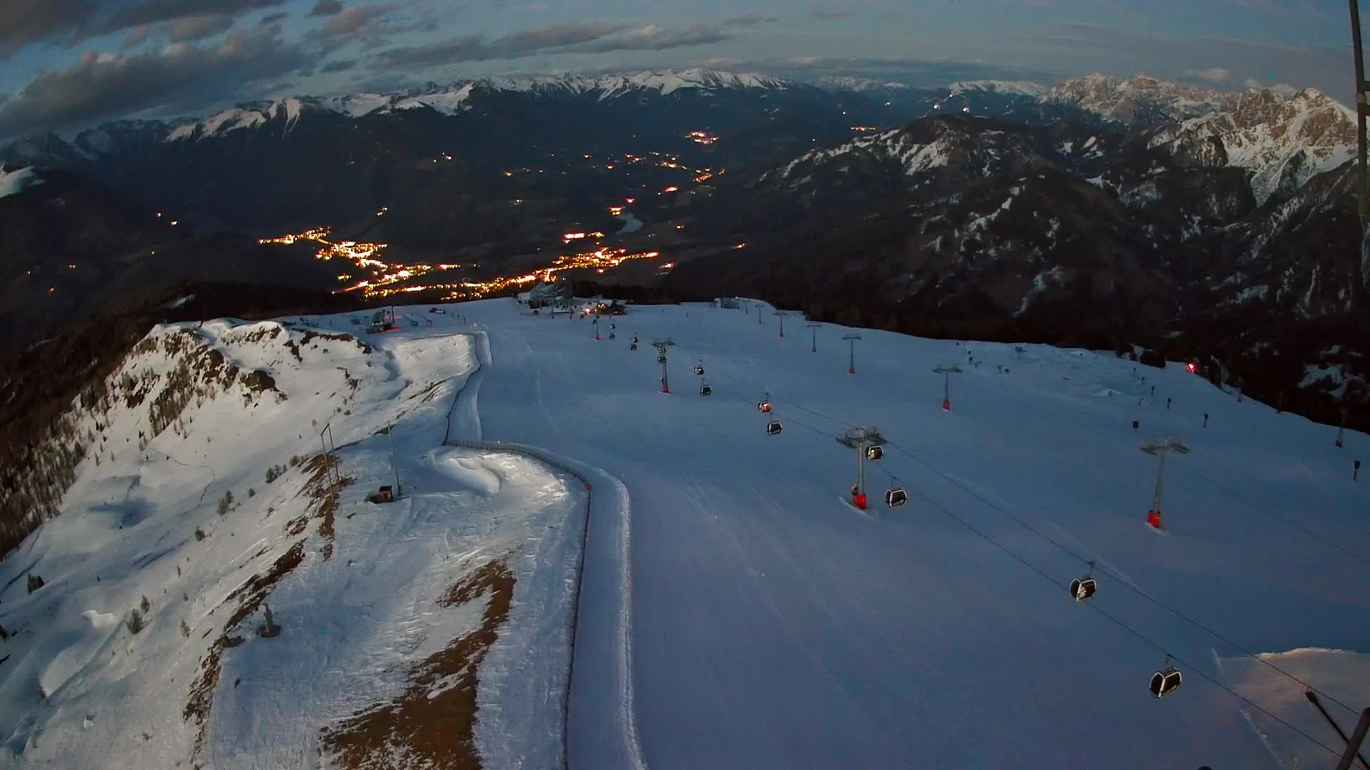Kronplatz peak | view to Valdaora – Olang