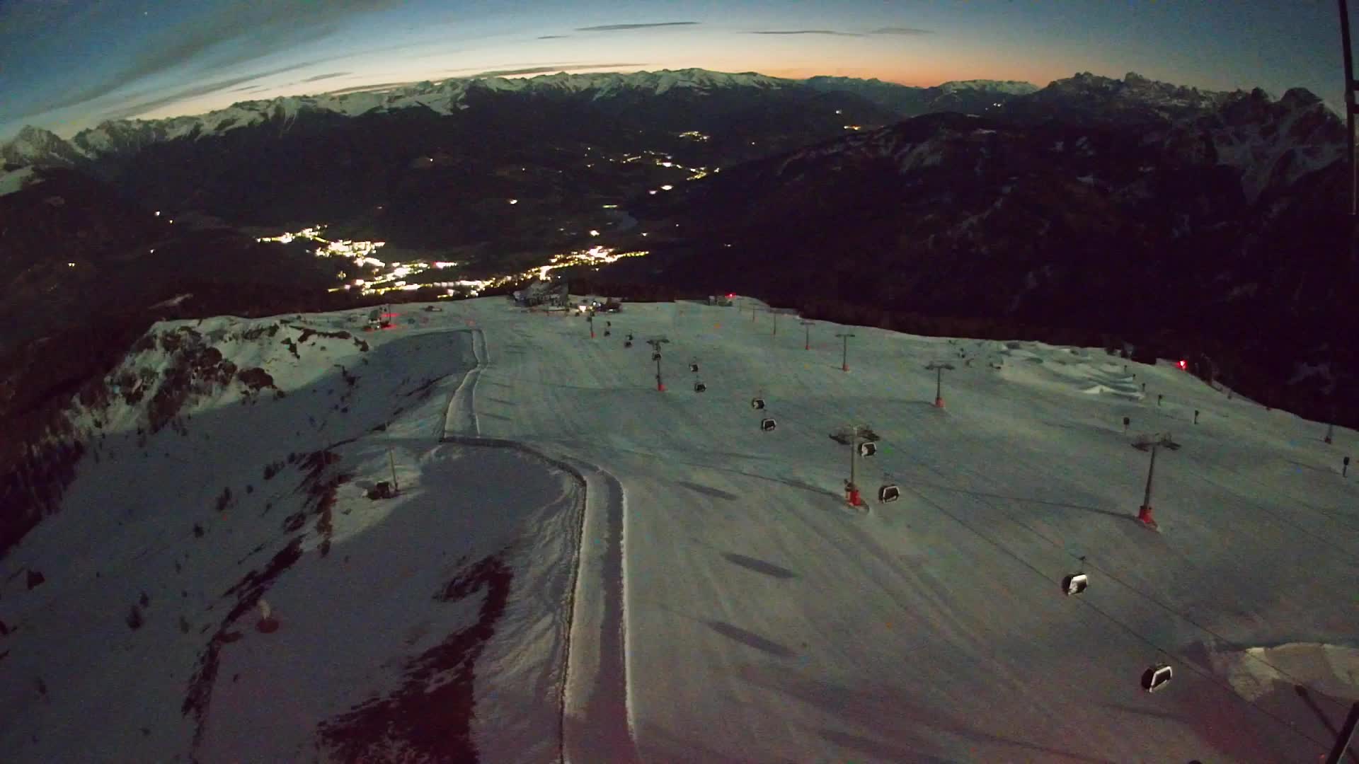 Sommet du Kronplatz | vue sur Valdaora – Olang