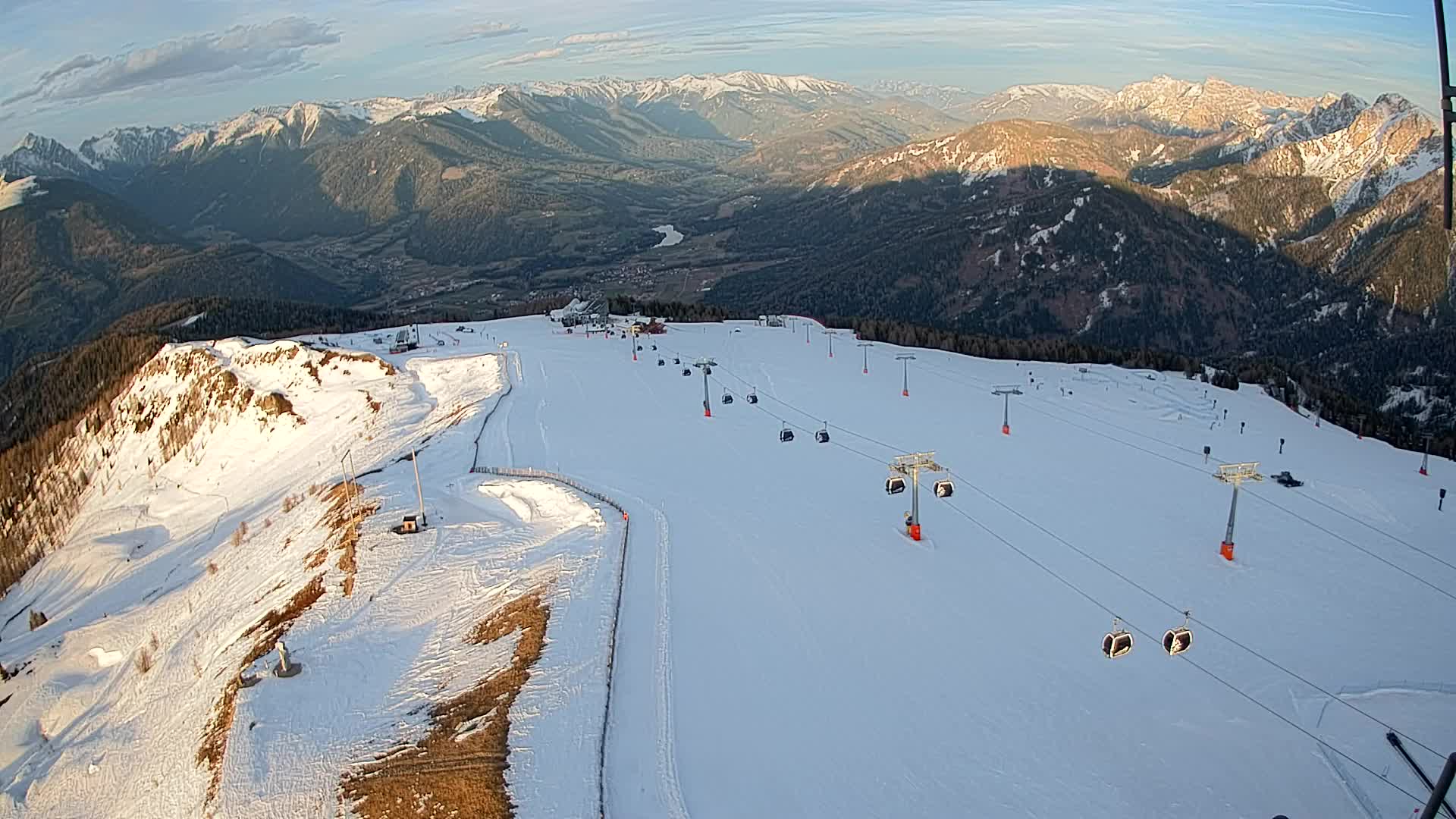 Kronplatz peak | view to Valdaora – Olang