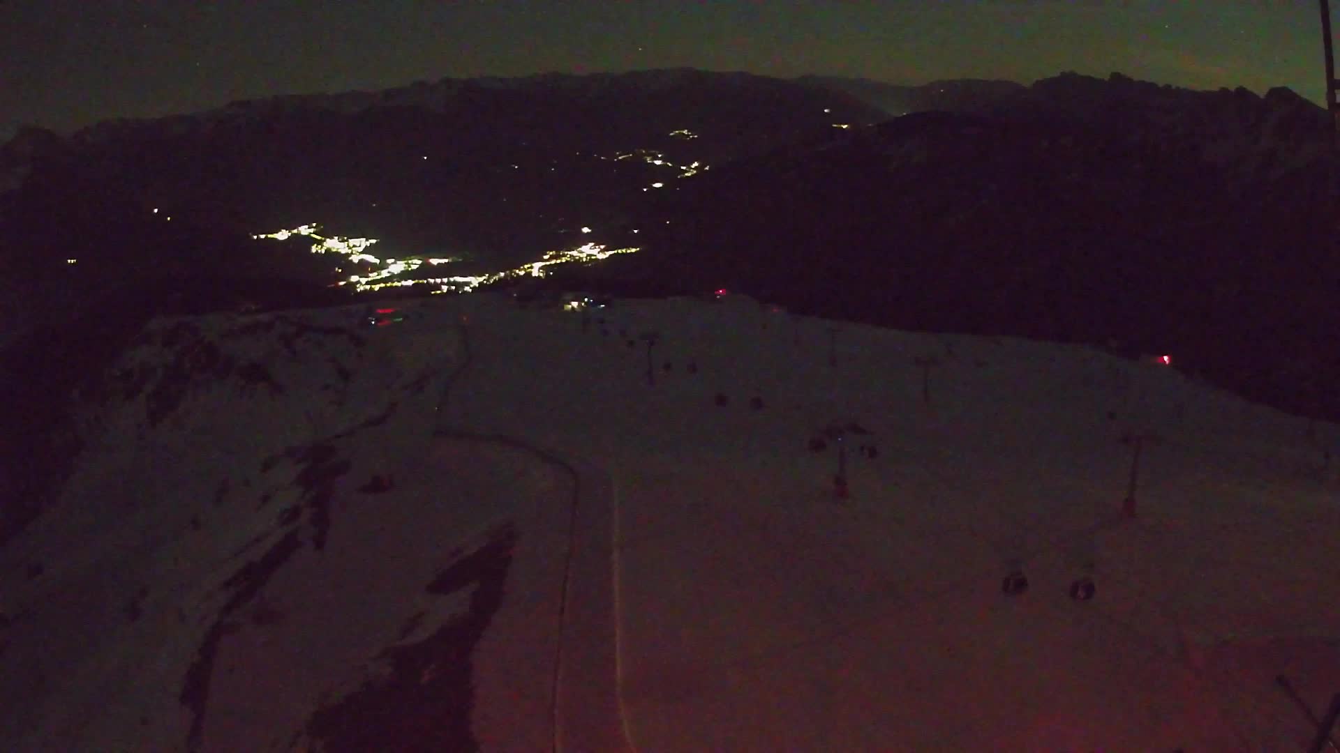 Kronplatz peak | view to Valdaora – Olang