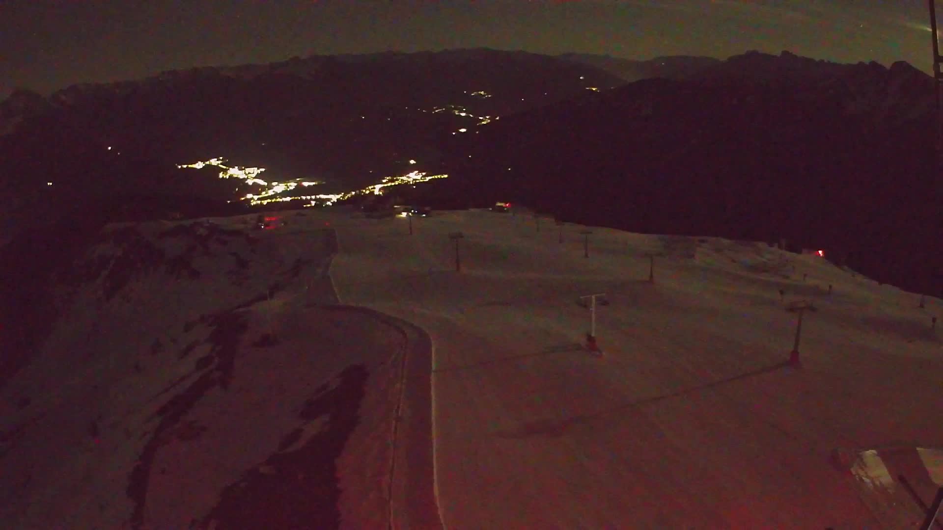 Kronplatz peak | view to Valdaora – Olang