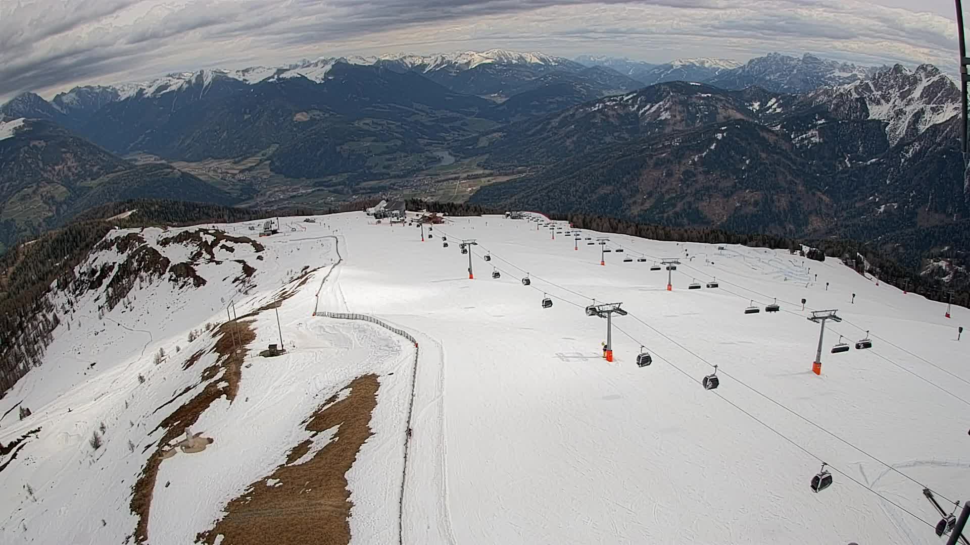 Kronplatz peak | view to Valdaora – Olang