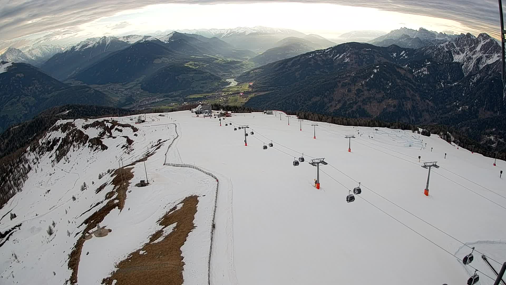 Sommet du Kronplatz | vue sur Valdaora – Olang