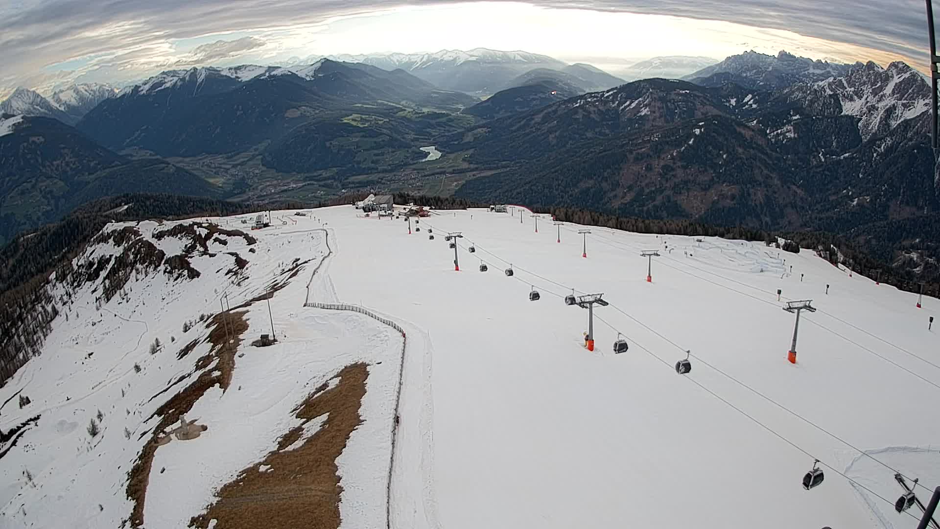 Sommet du Kronplatz | vue sur Valdaora – Olang