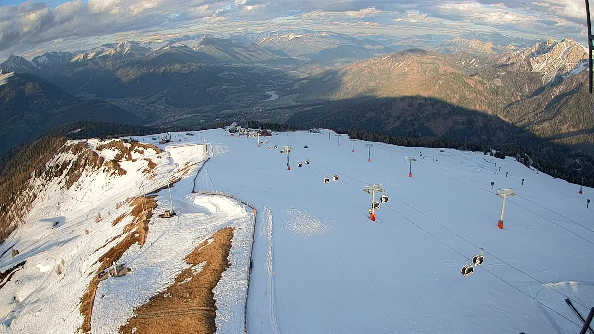 Kronplatz peak | view to Valdaora – Olang