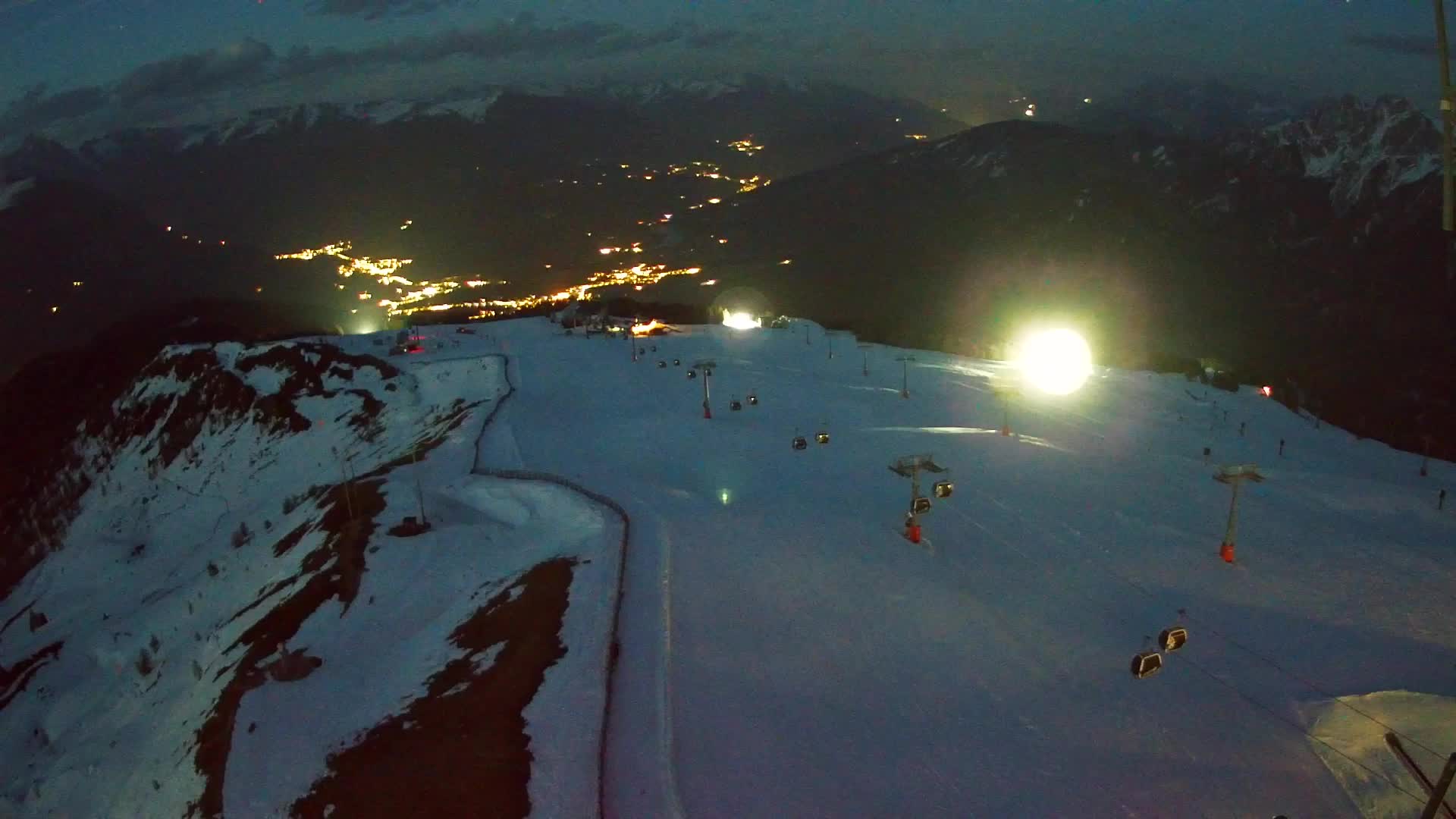 Kronplatz peak | view to Valdaora – Olang