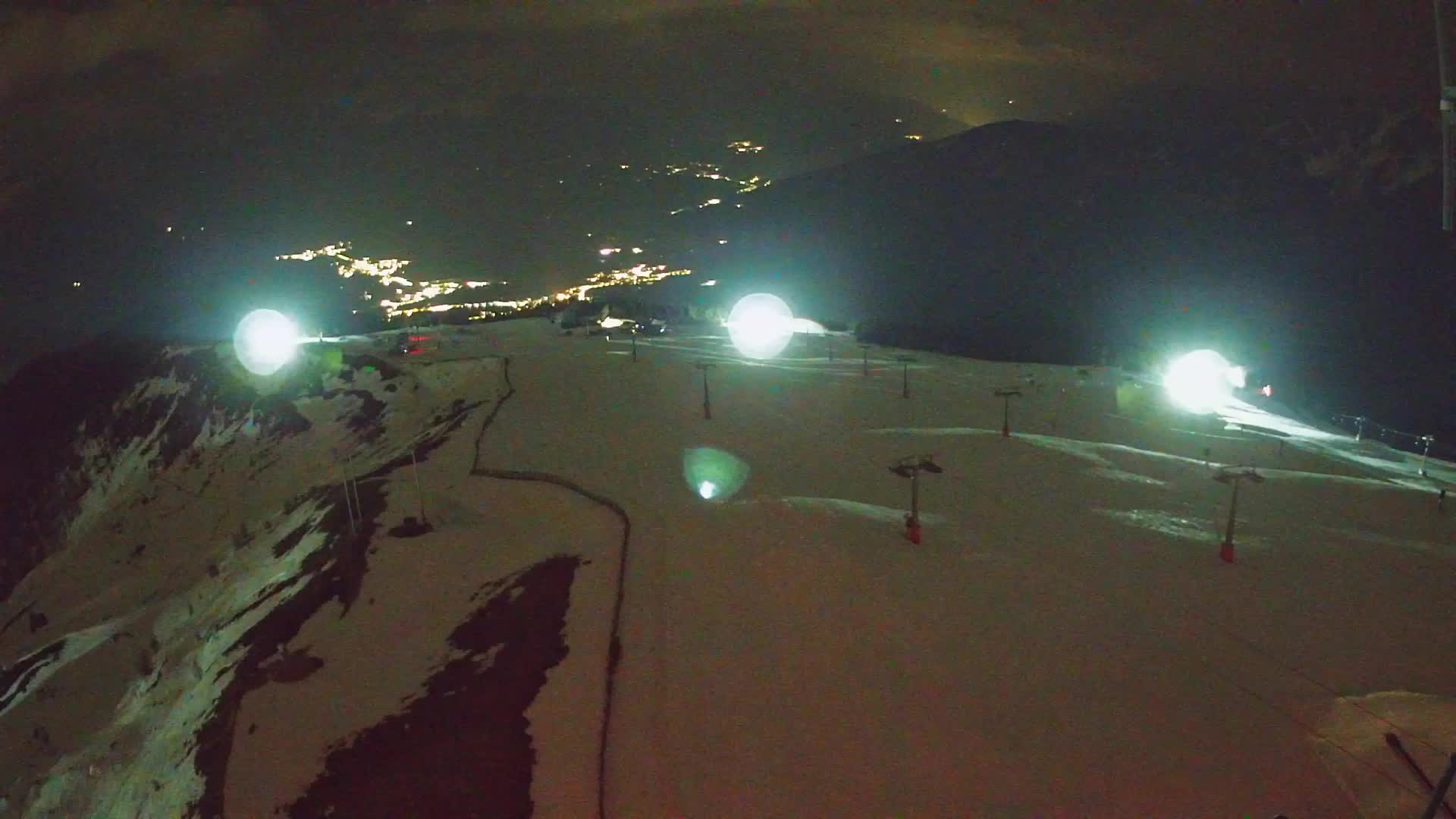 Kronplatz peak | view to Valdaora – Olang