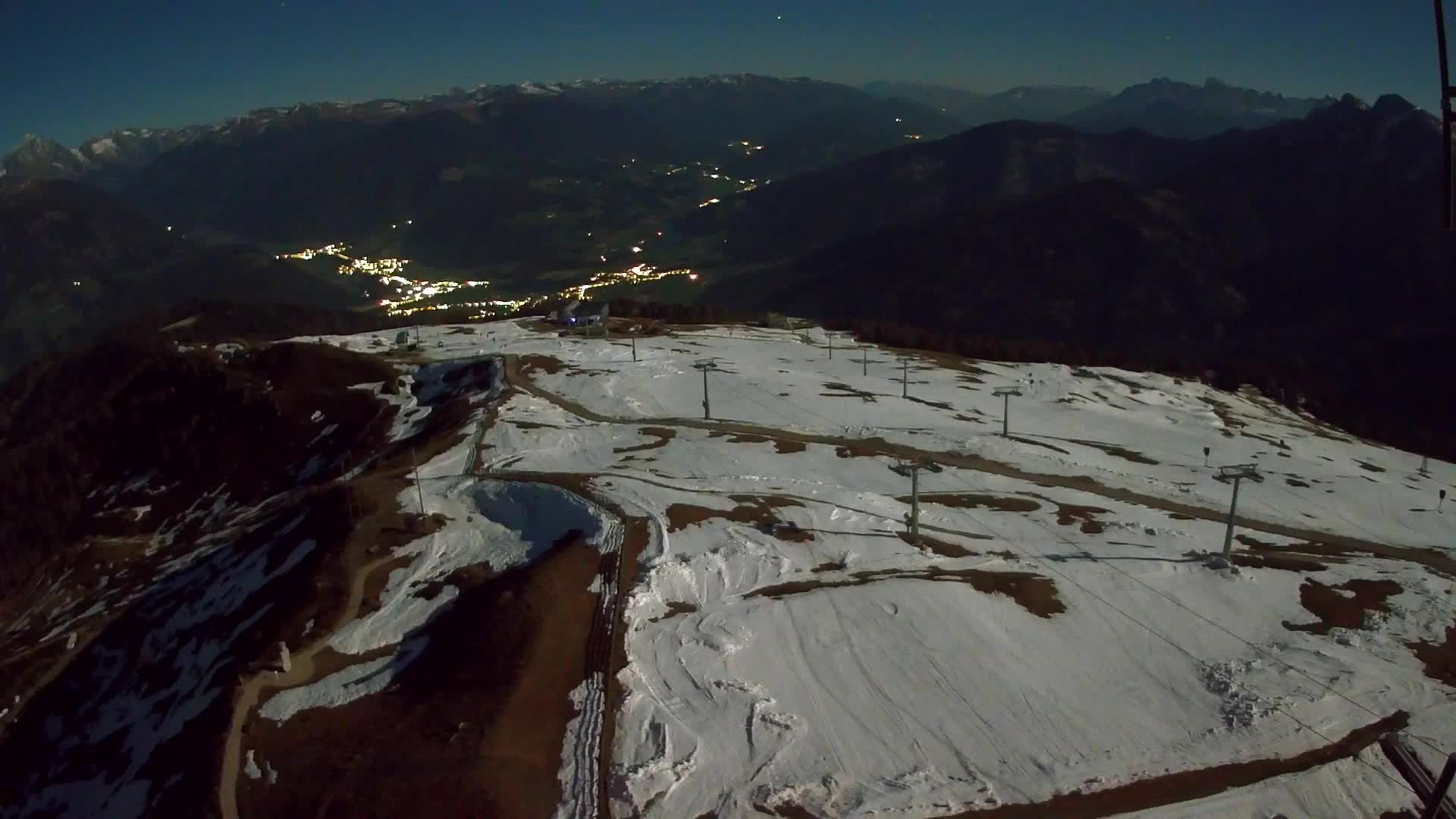 Sommet du Kronplatz | vue sur Valdaora – Olang