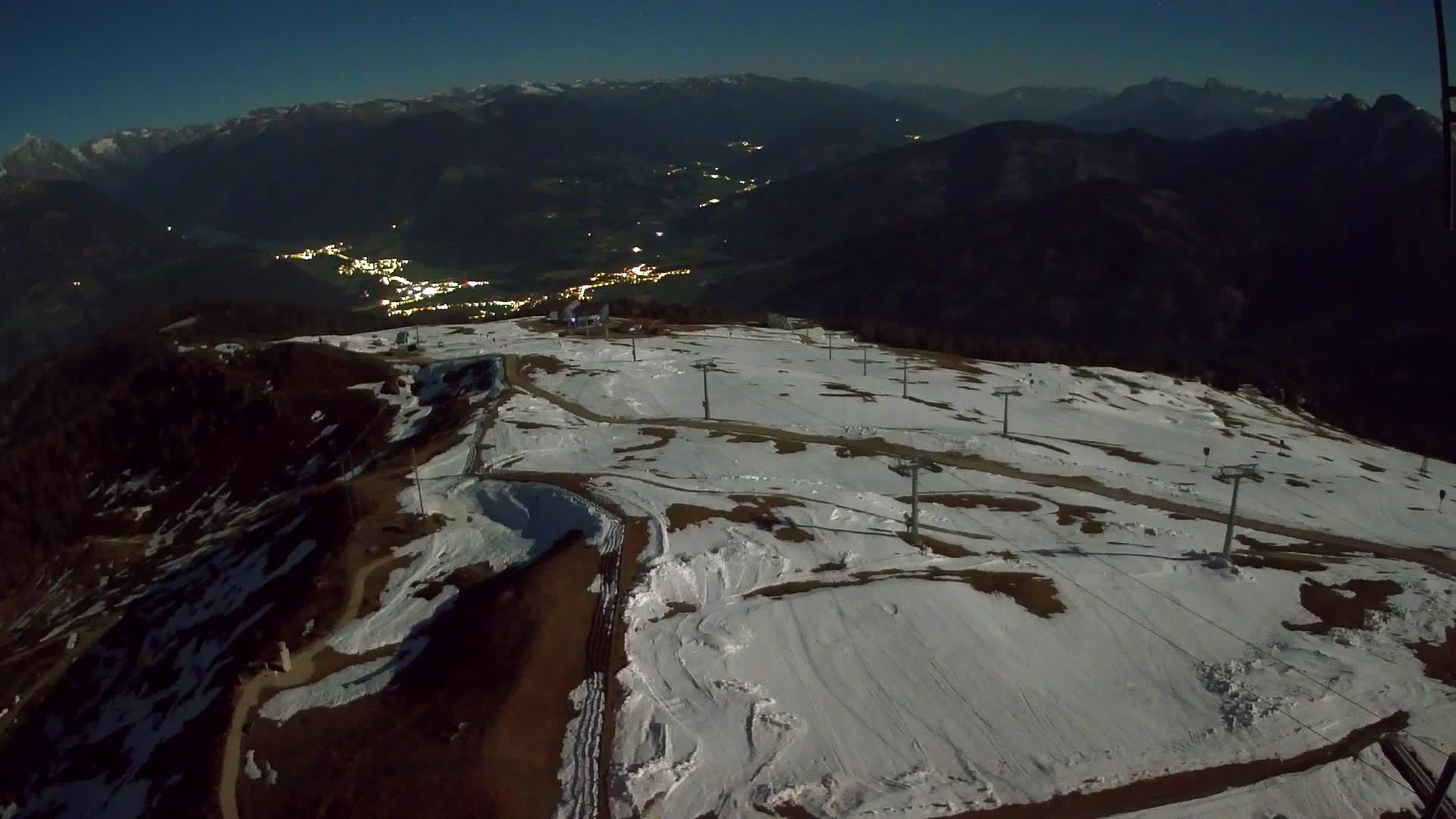 Kronplatz peak | view to Valdaora – Olang