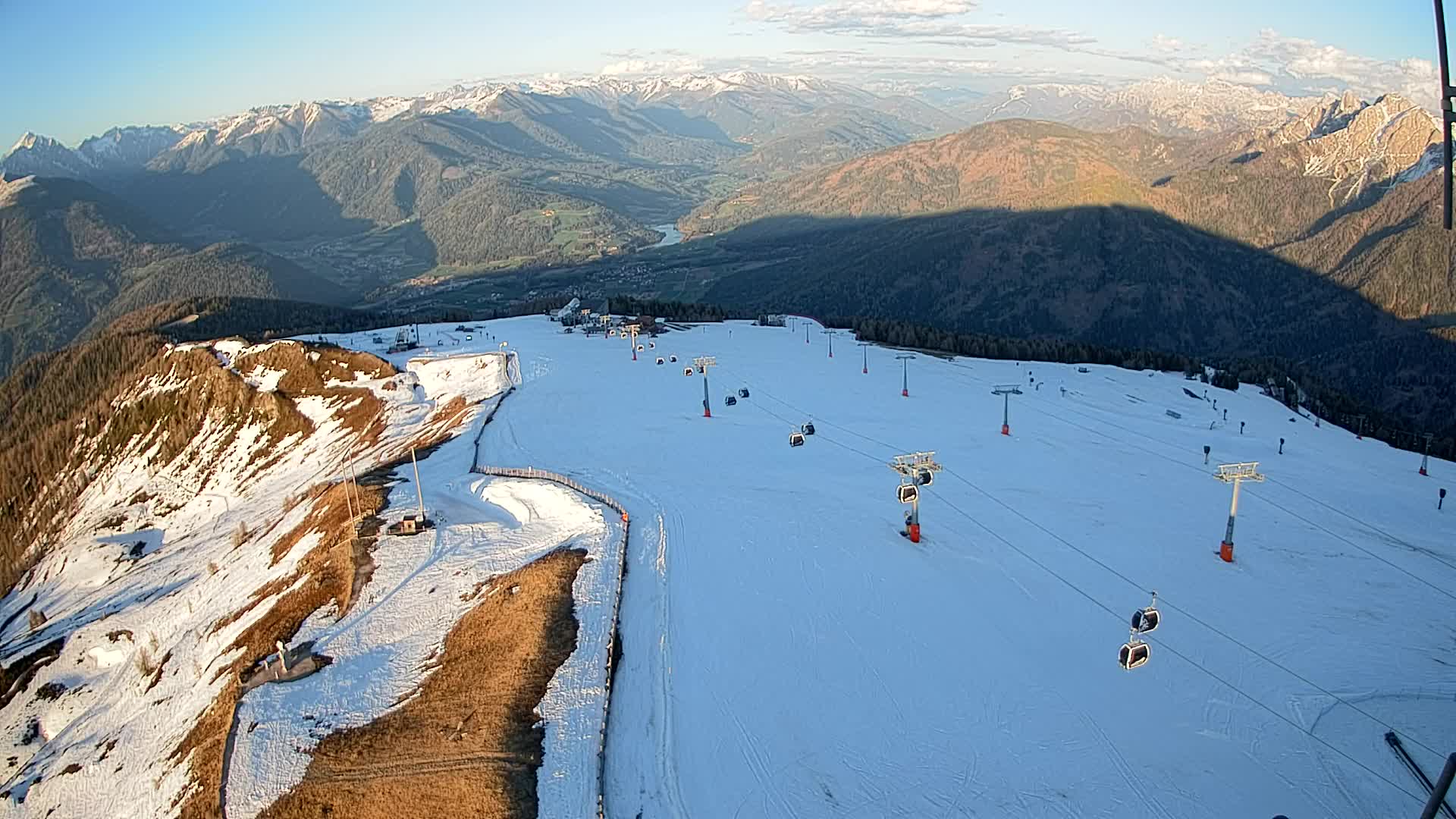 Kronplatz peak | view to Valdaora – Olang