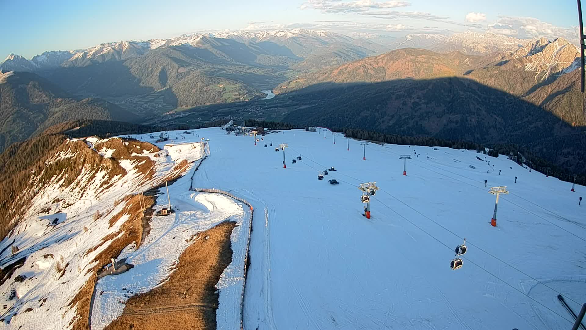 Kronplatz peak | view to Valdaora – Olang