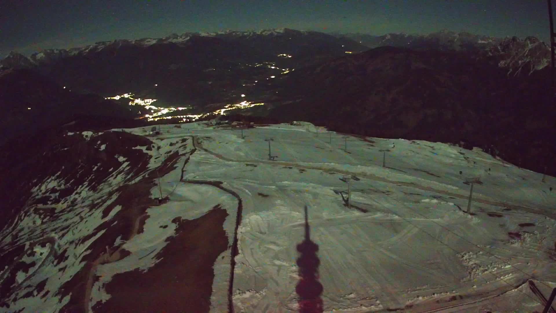 Kronplatz peak | view to Valdaora – Olang