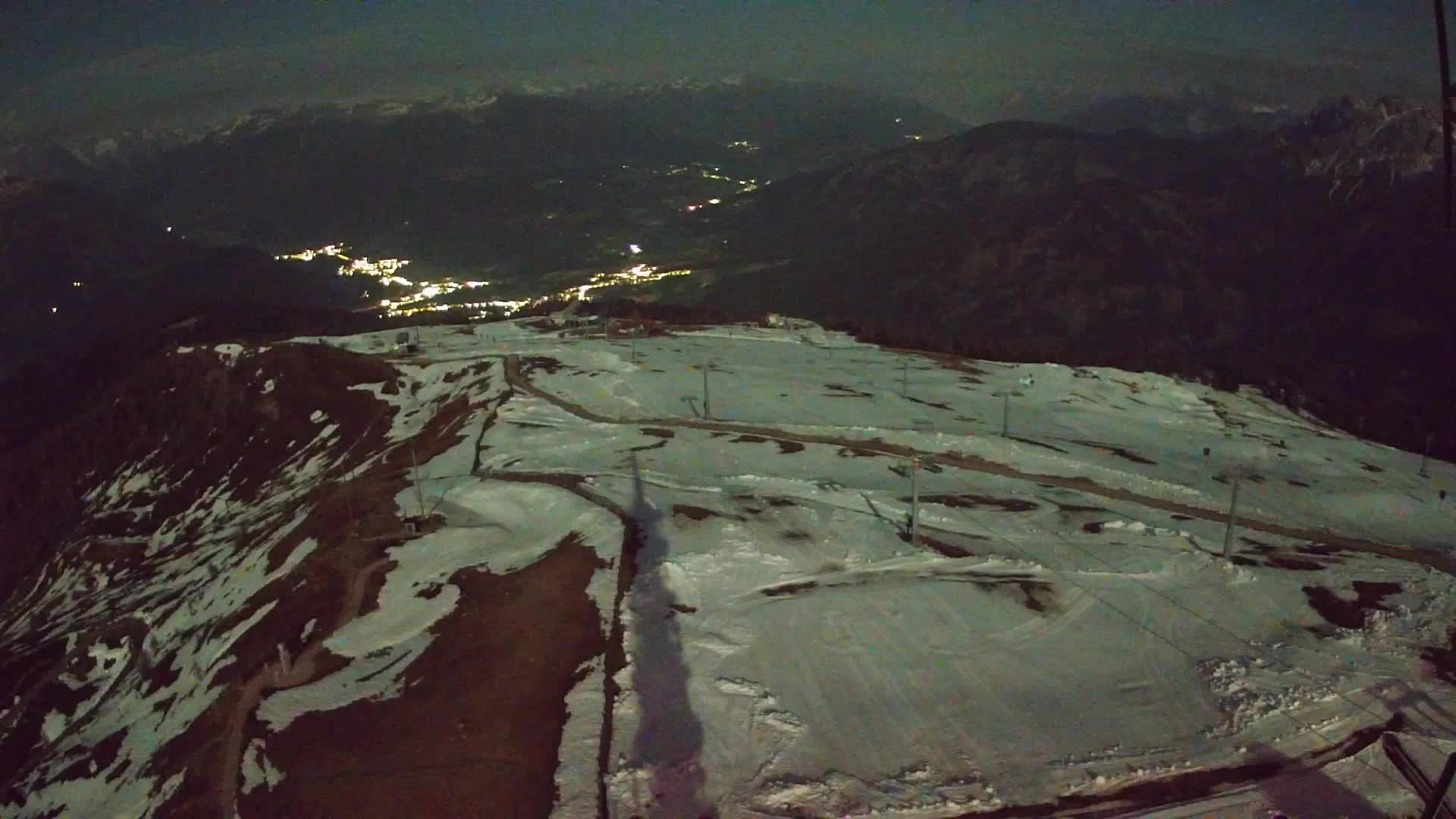 Kronplatz peak | view to Valdaora – Olang