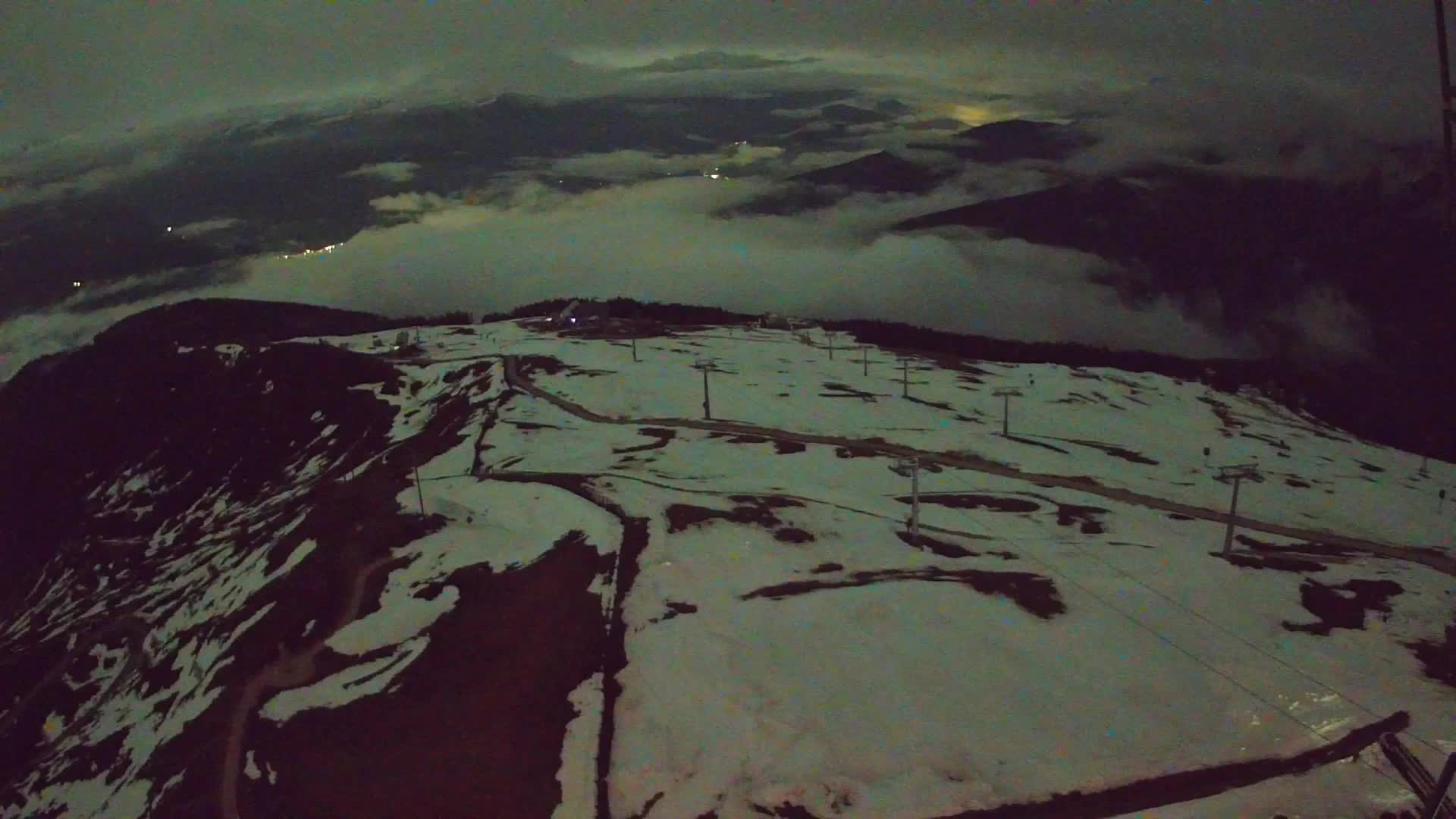 Kronplatz peak | view to Valdaora – Olang