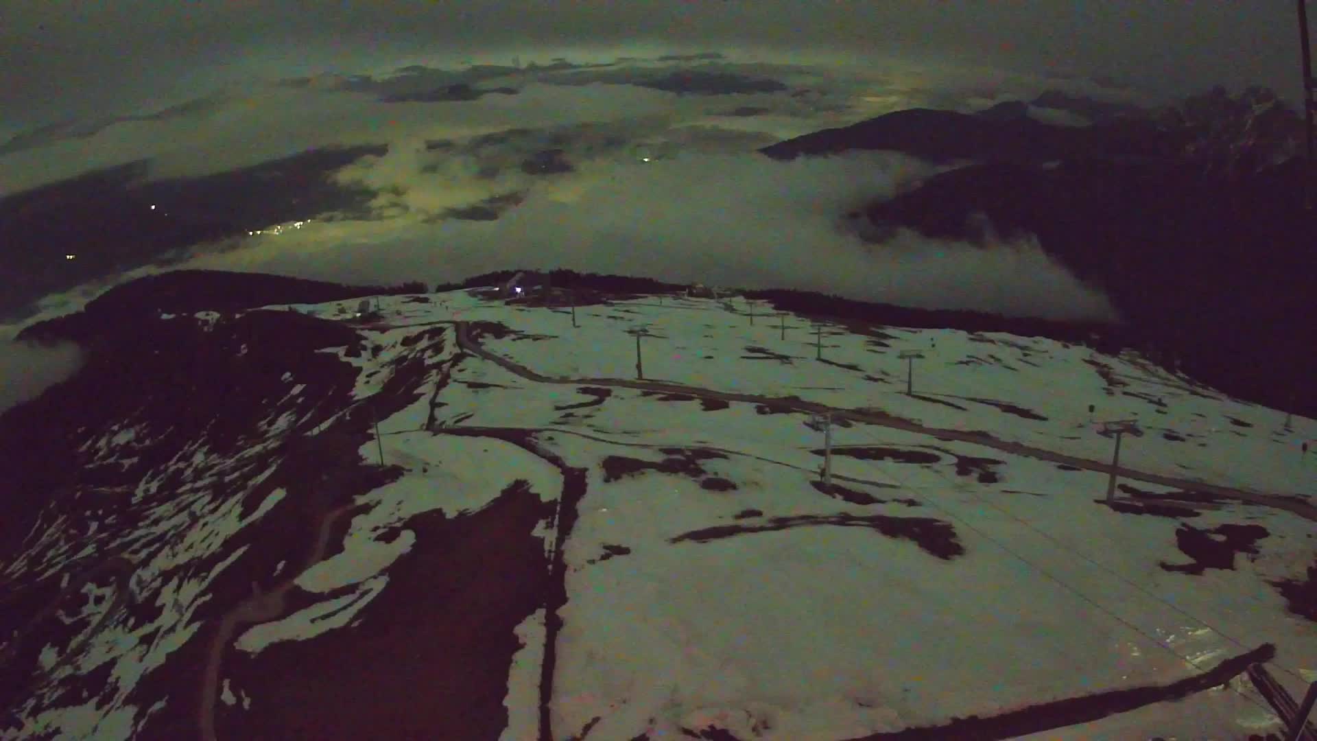 Kronplatz peak | view to Valdaora – Olang