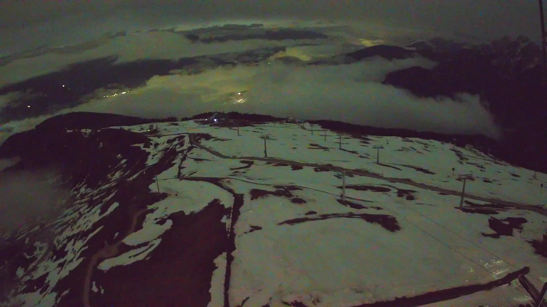 Kronplatz peak | view to Valdaora – Olang