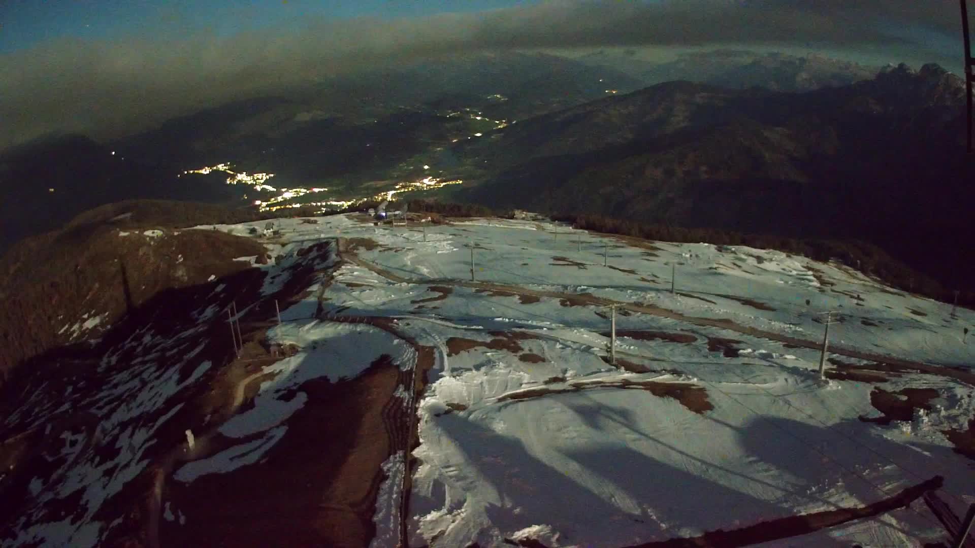 Kronplatz peak | view to Valdaora – Olang