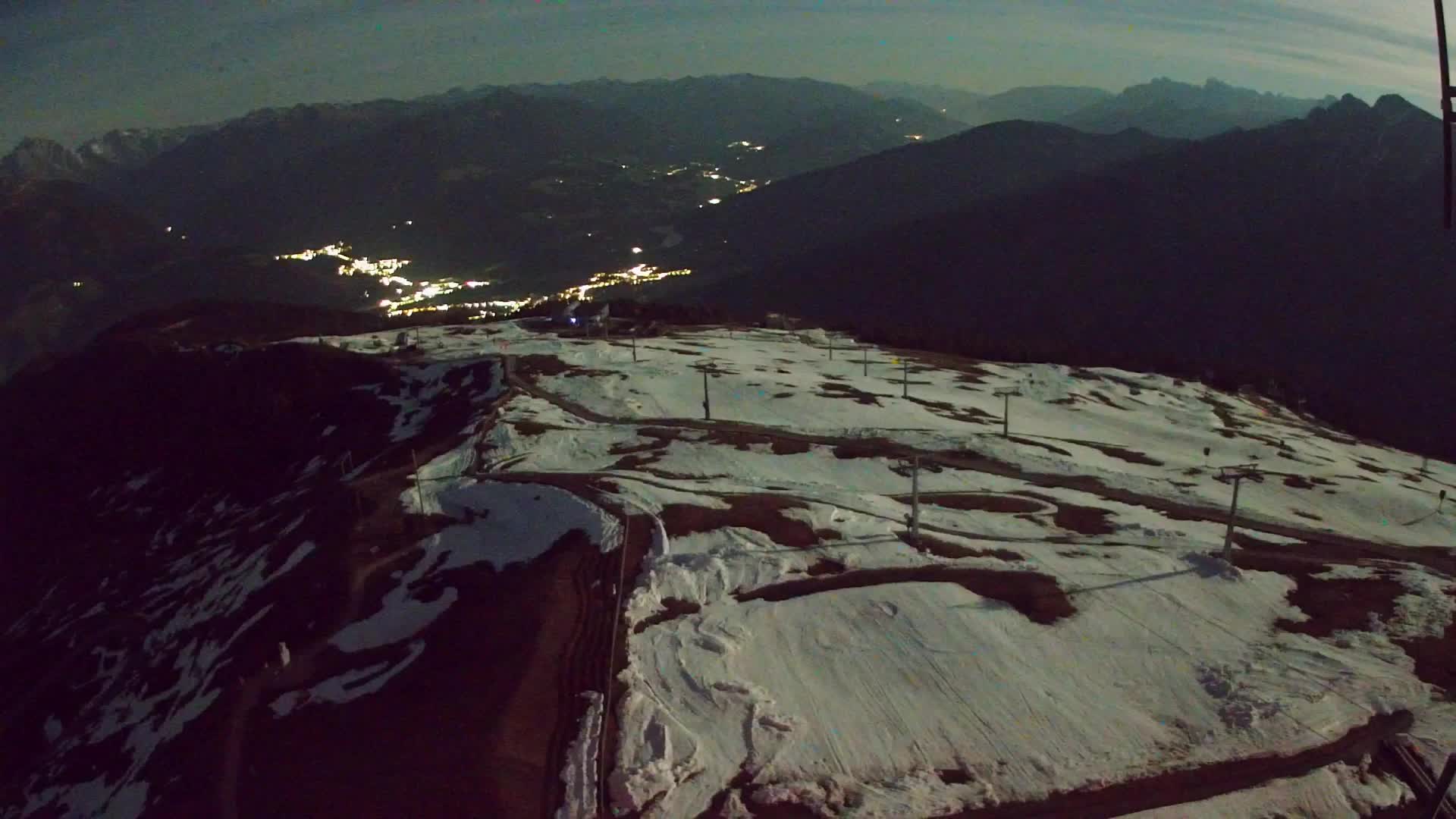 Sommet du Kronplatz | vue sur Valdaora – Olang