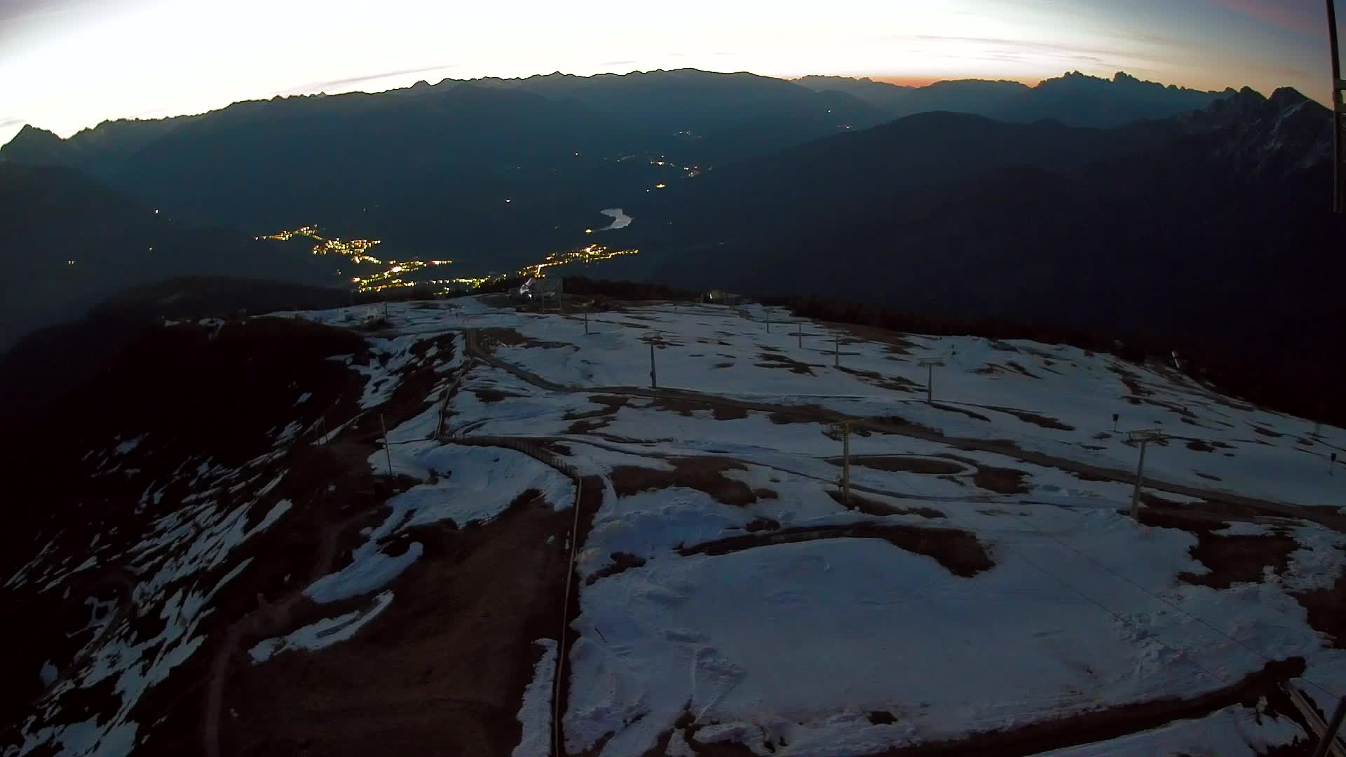Kronplatz peak | view to Valdaora – Olang