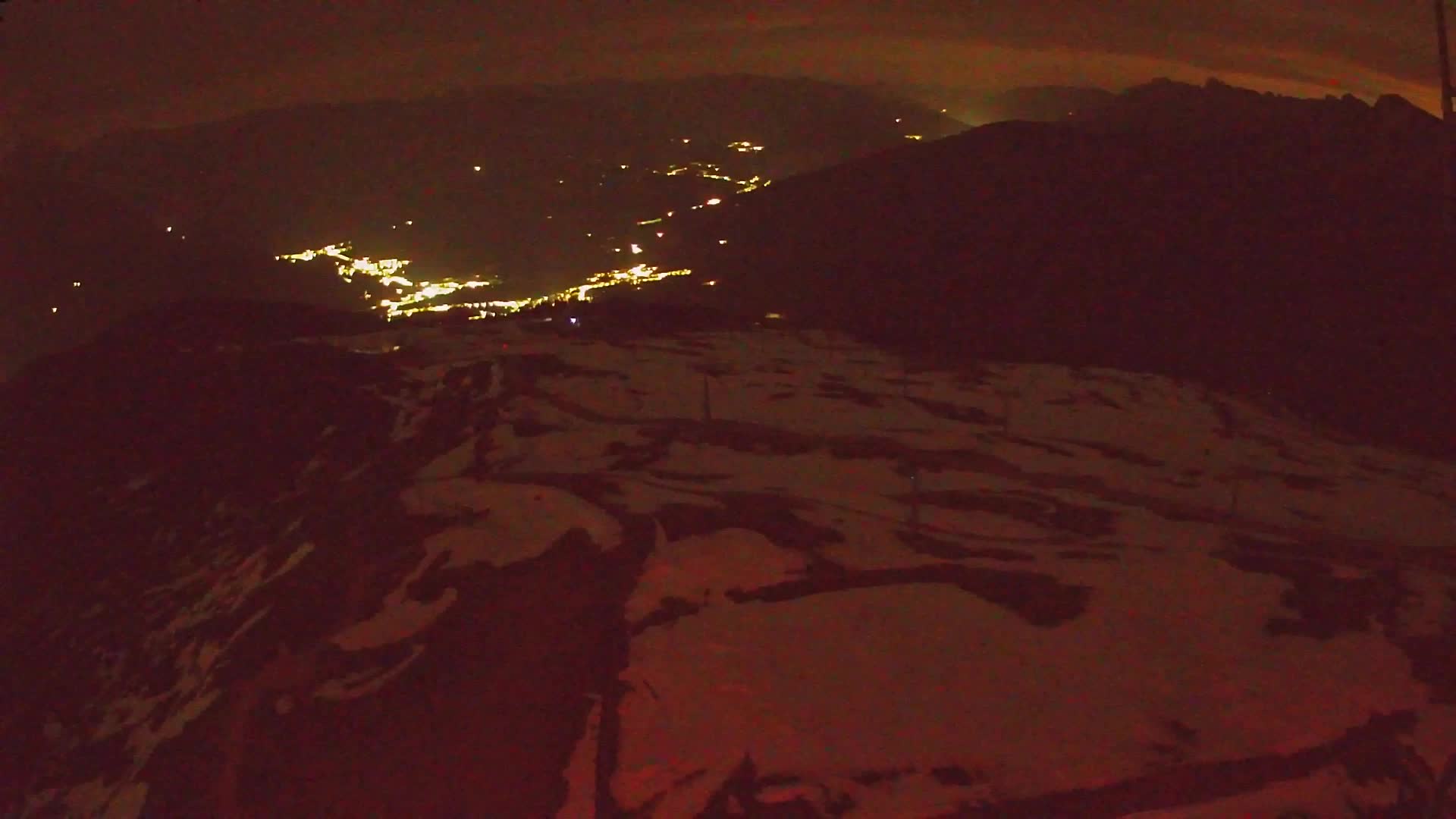 Kronplatz peak | view to Valdaora – Olang