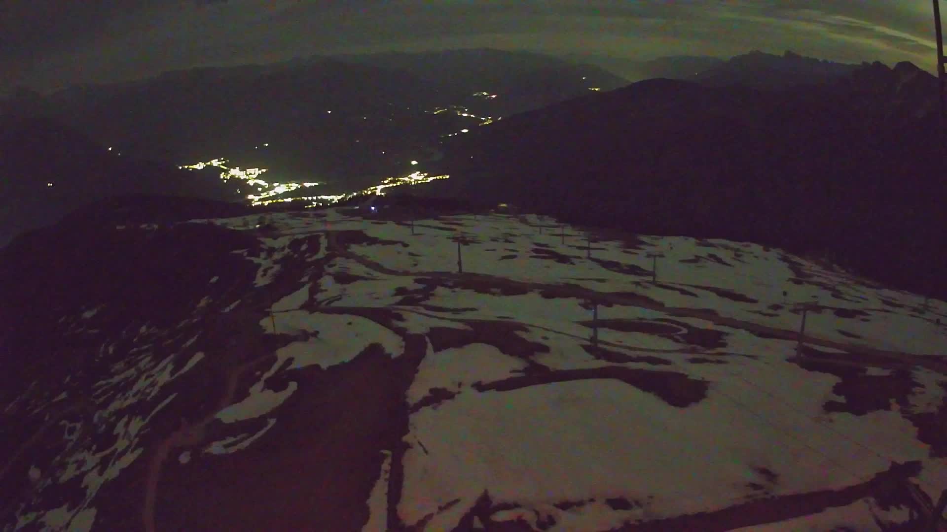 Kronplatz peak | view to Valdaora – Olang